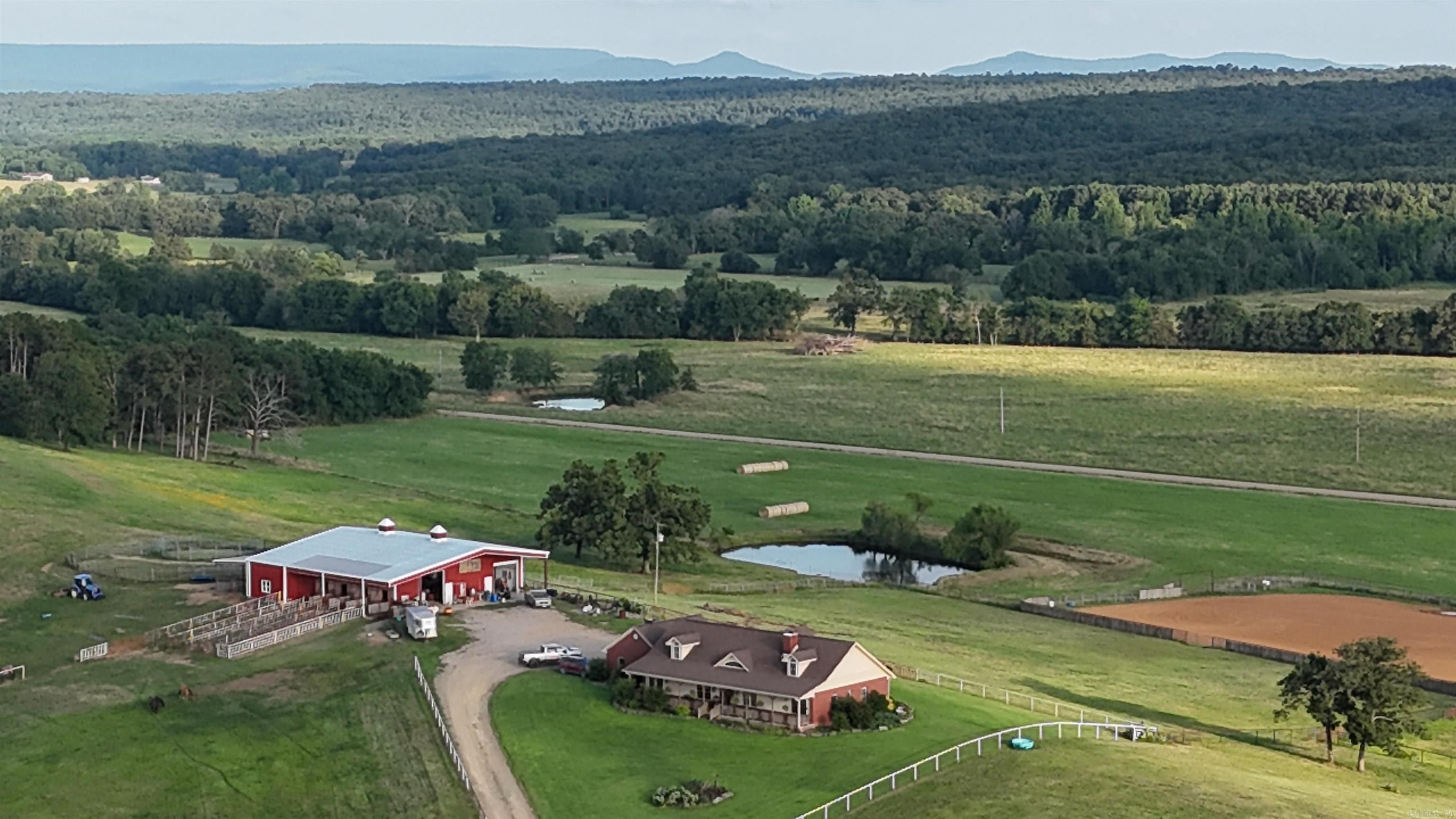 Home in Scranton, AR 72863 — photo 2