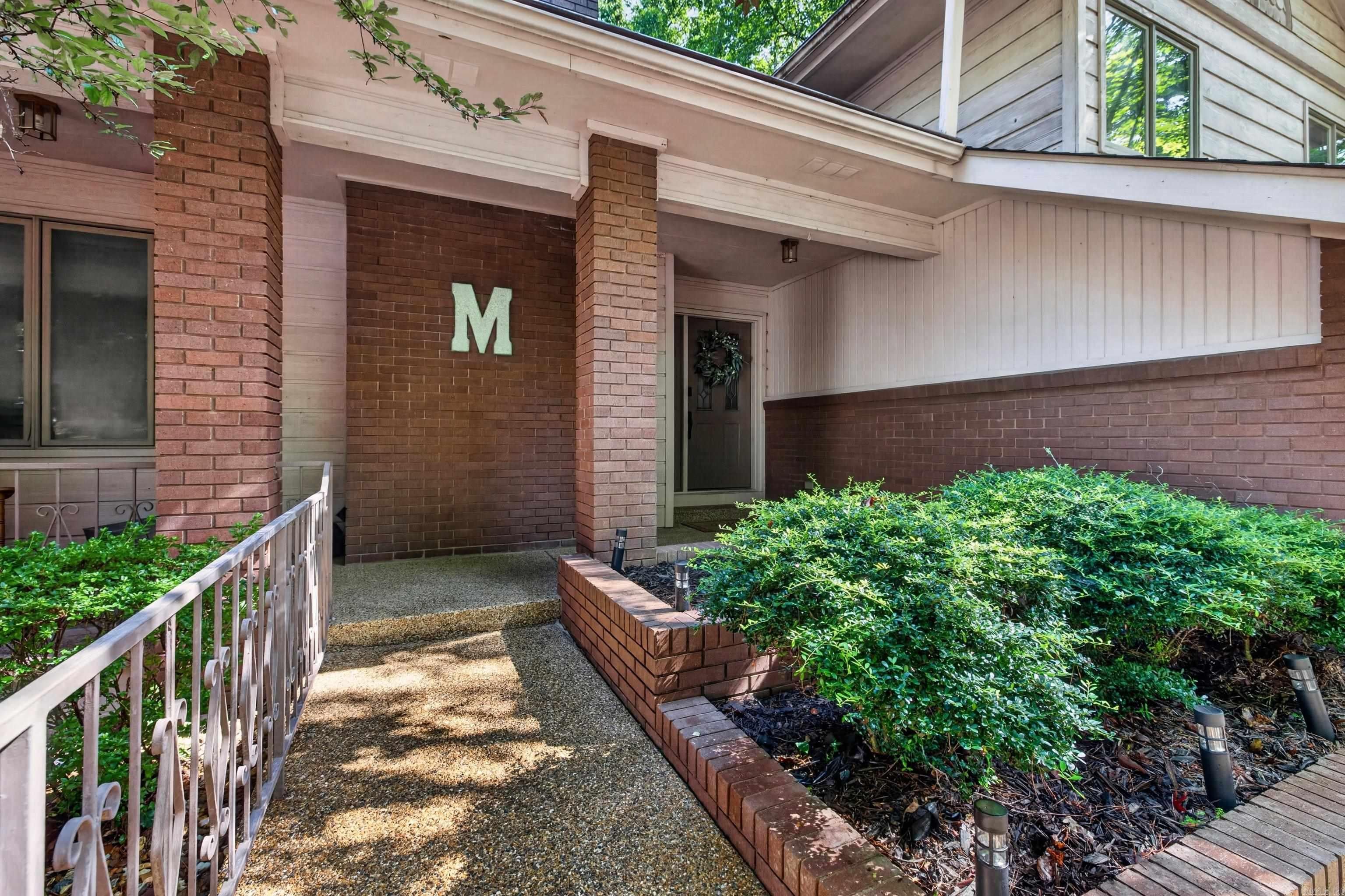 63 Emanuel Circle — photo