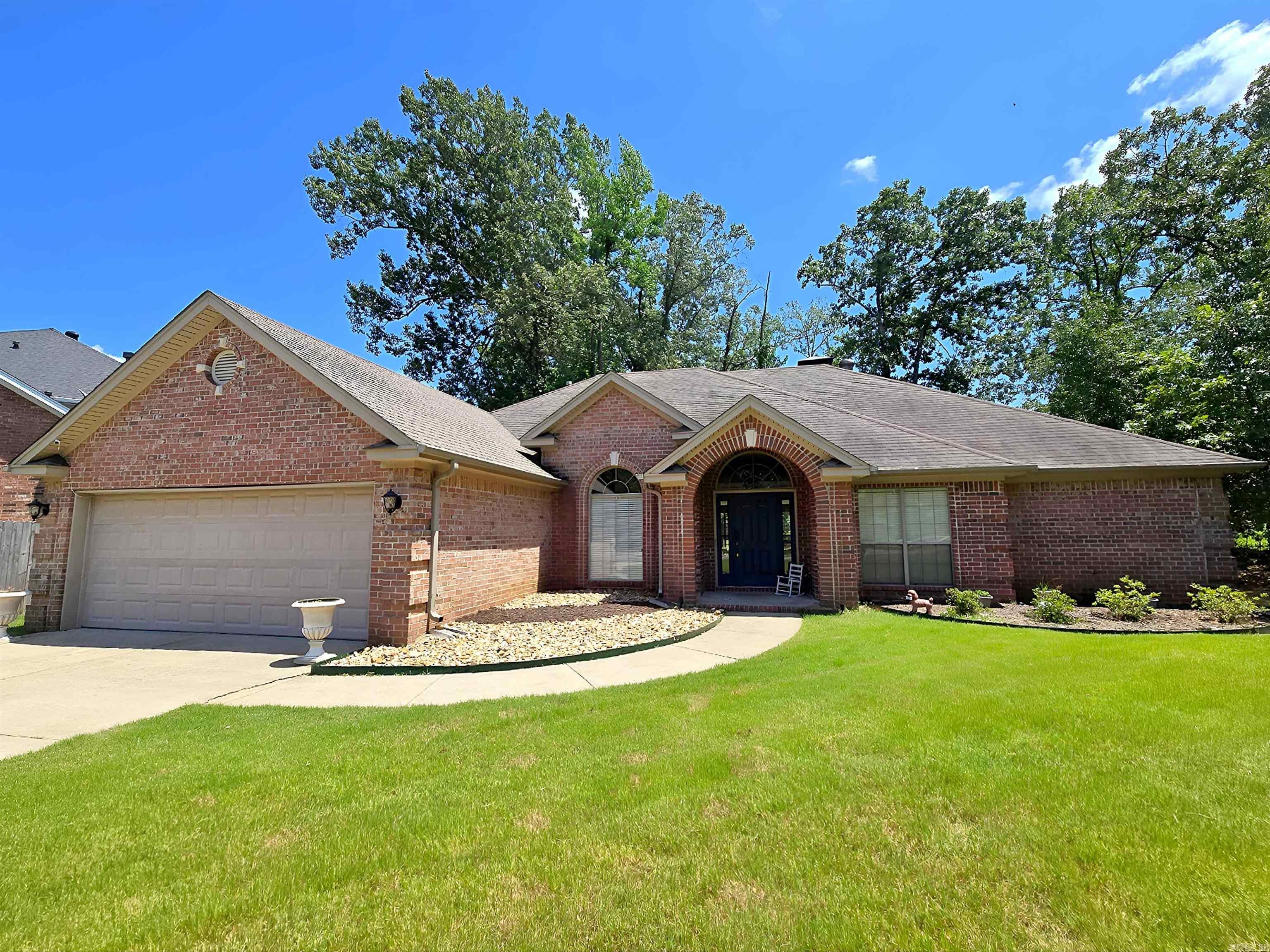 210 Deauville Drive — photo
