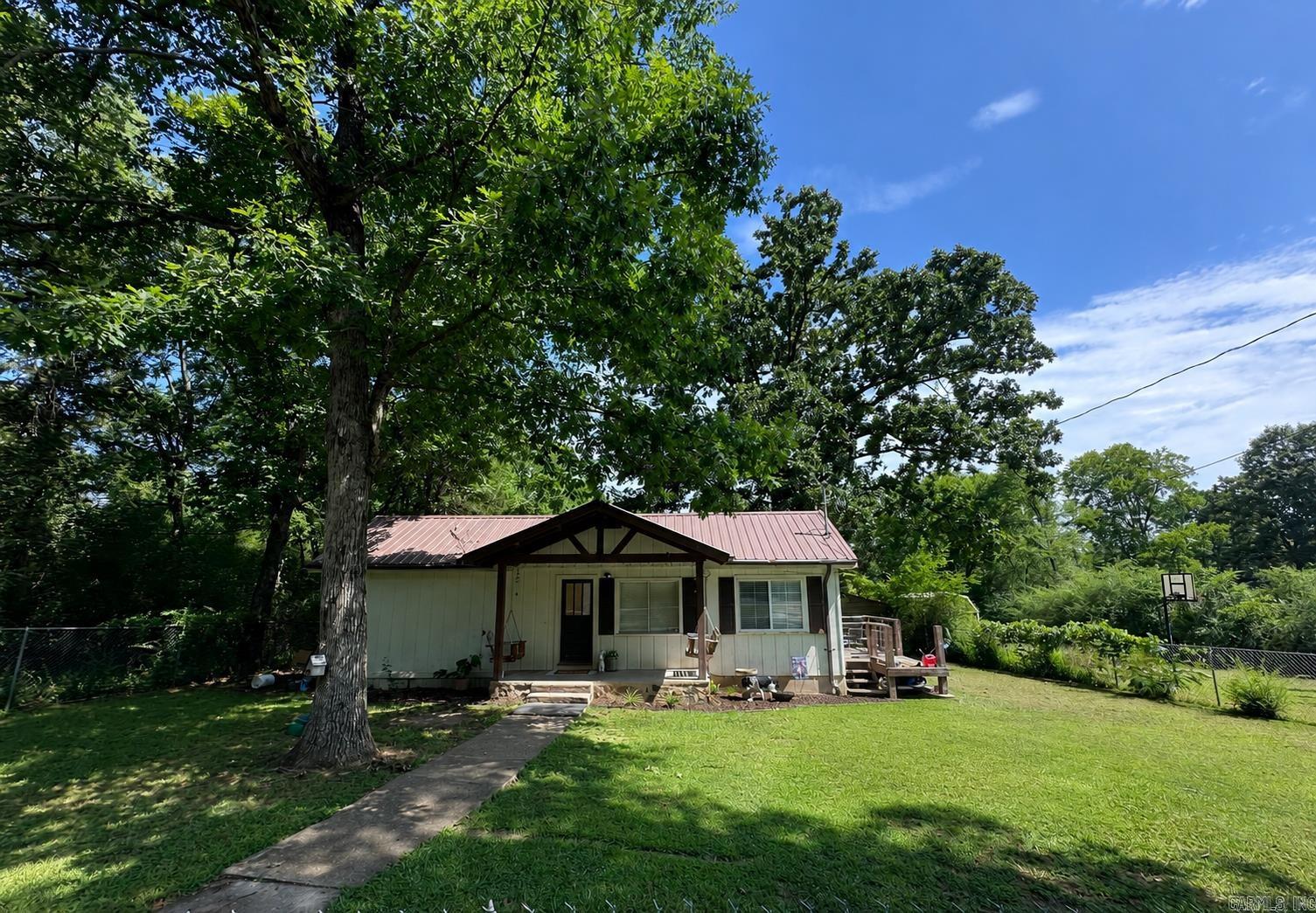 220 Grand Point Drive — photo