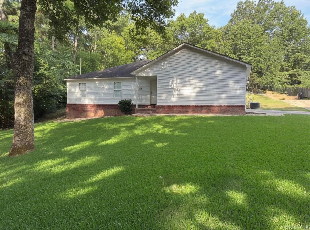 1504 McCurdy Road — photo