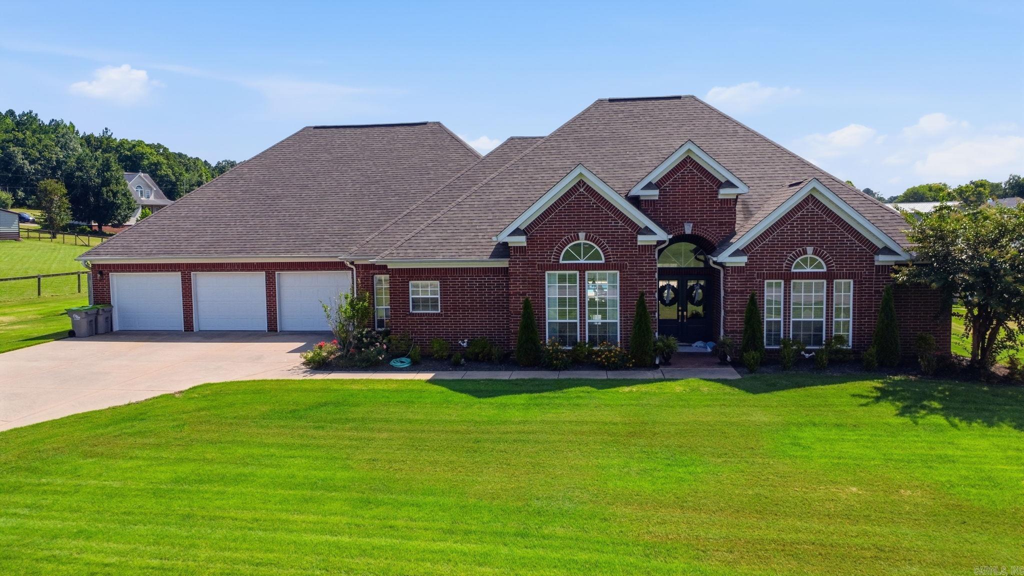143 Osage Drive — photo
