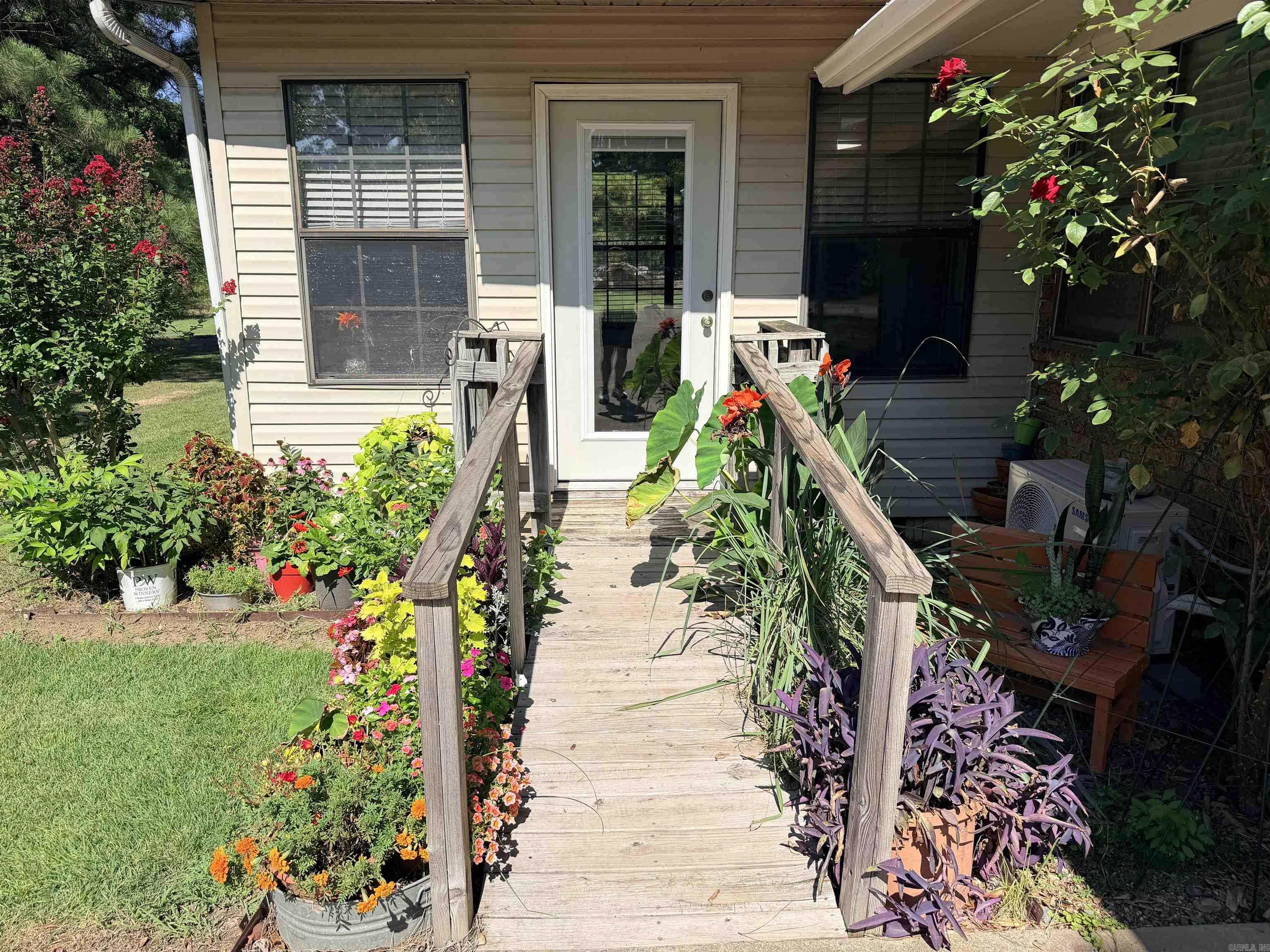 8507 W Republican Road — photo