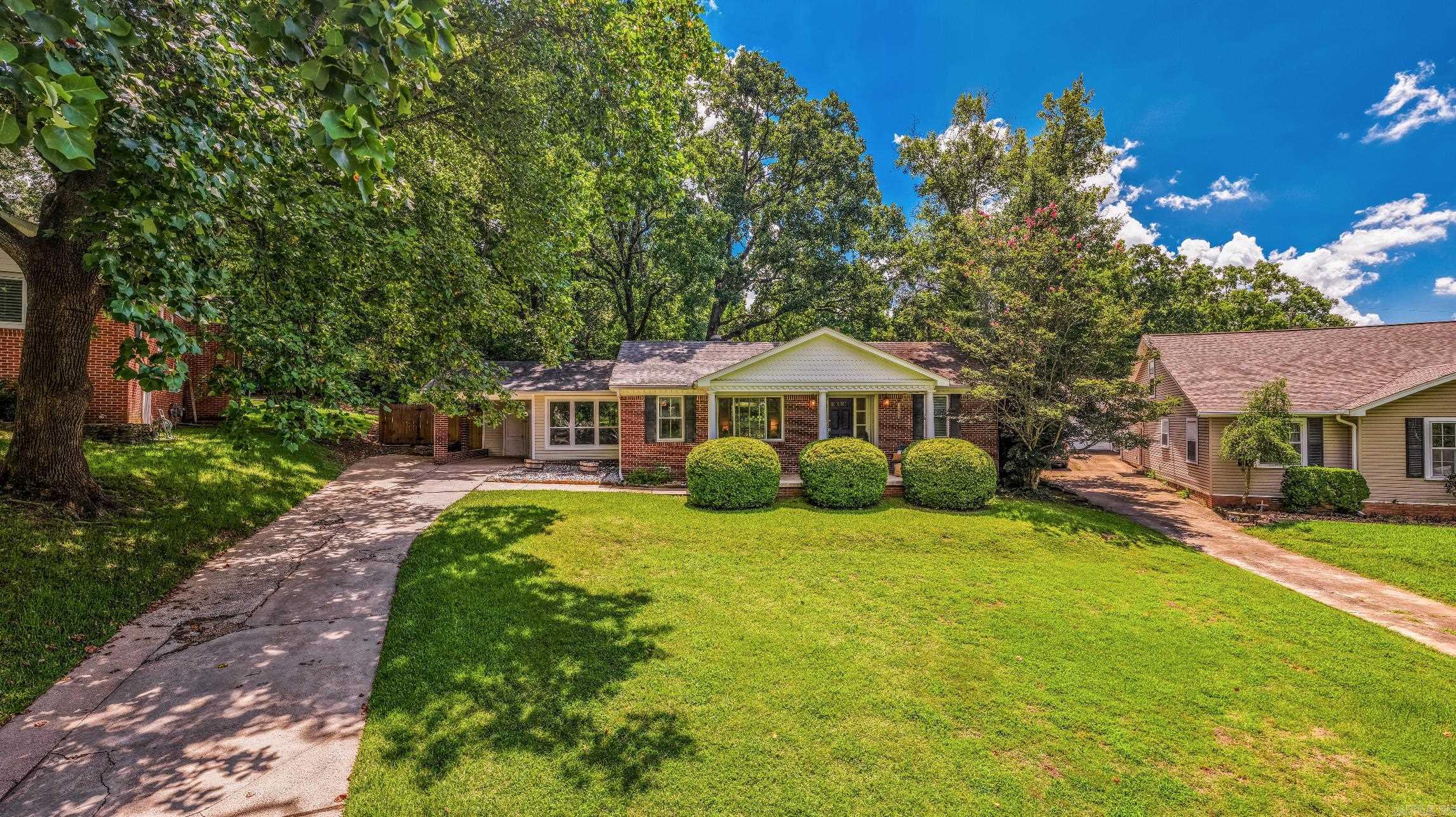 1409 Pine Valley Road — photo