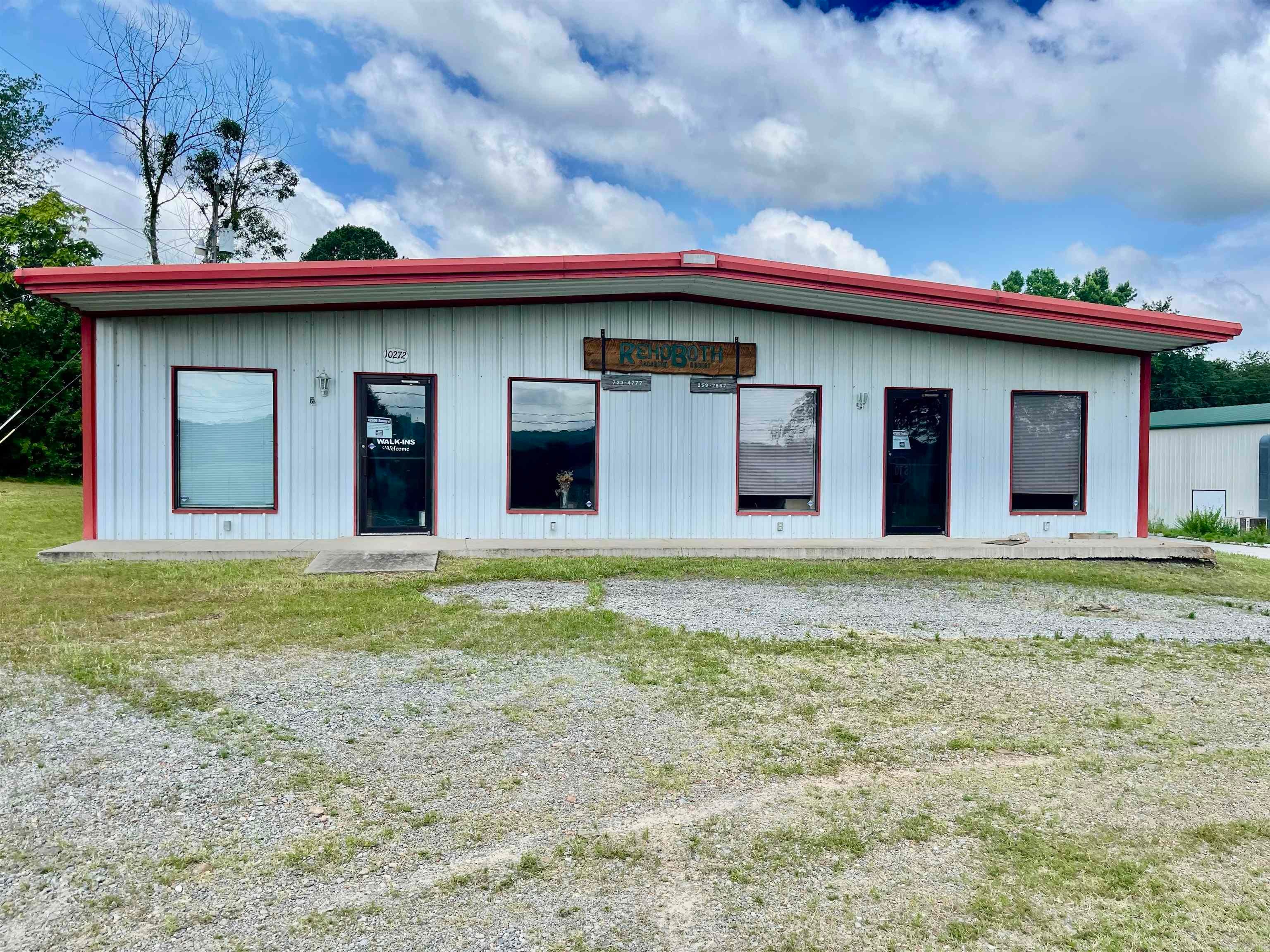 10272 Hwy 16 Shirley — photo