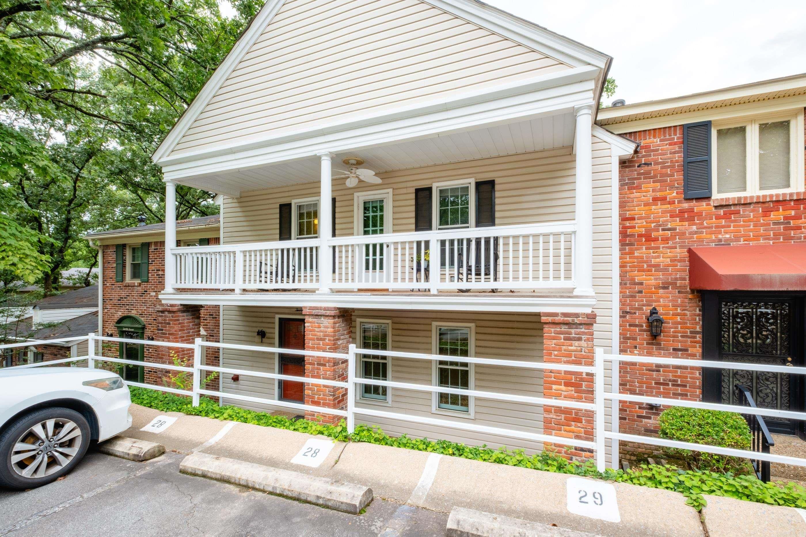 28 Kingsbridge Way 28 — photo