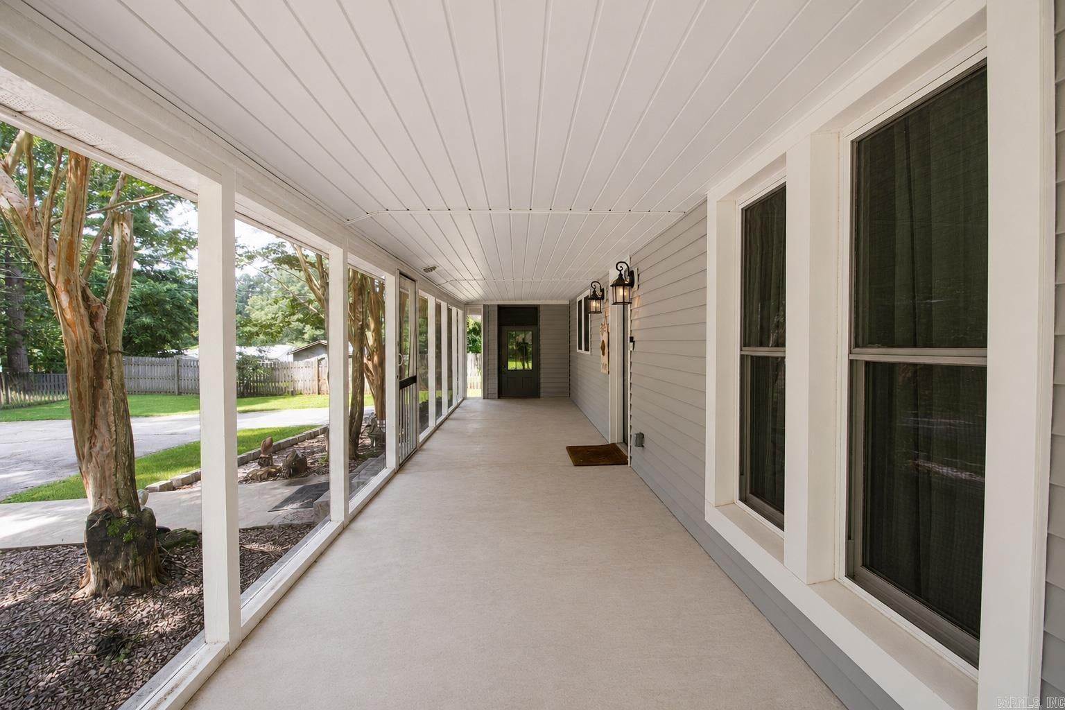 Home in Jonesboro, AR 72405 — photo 2