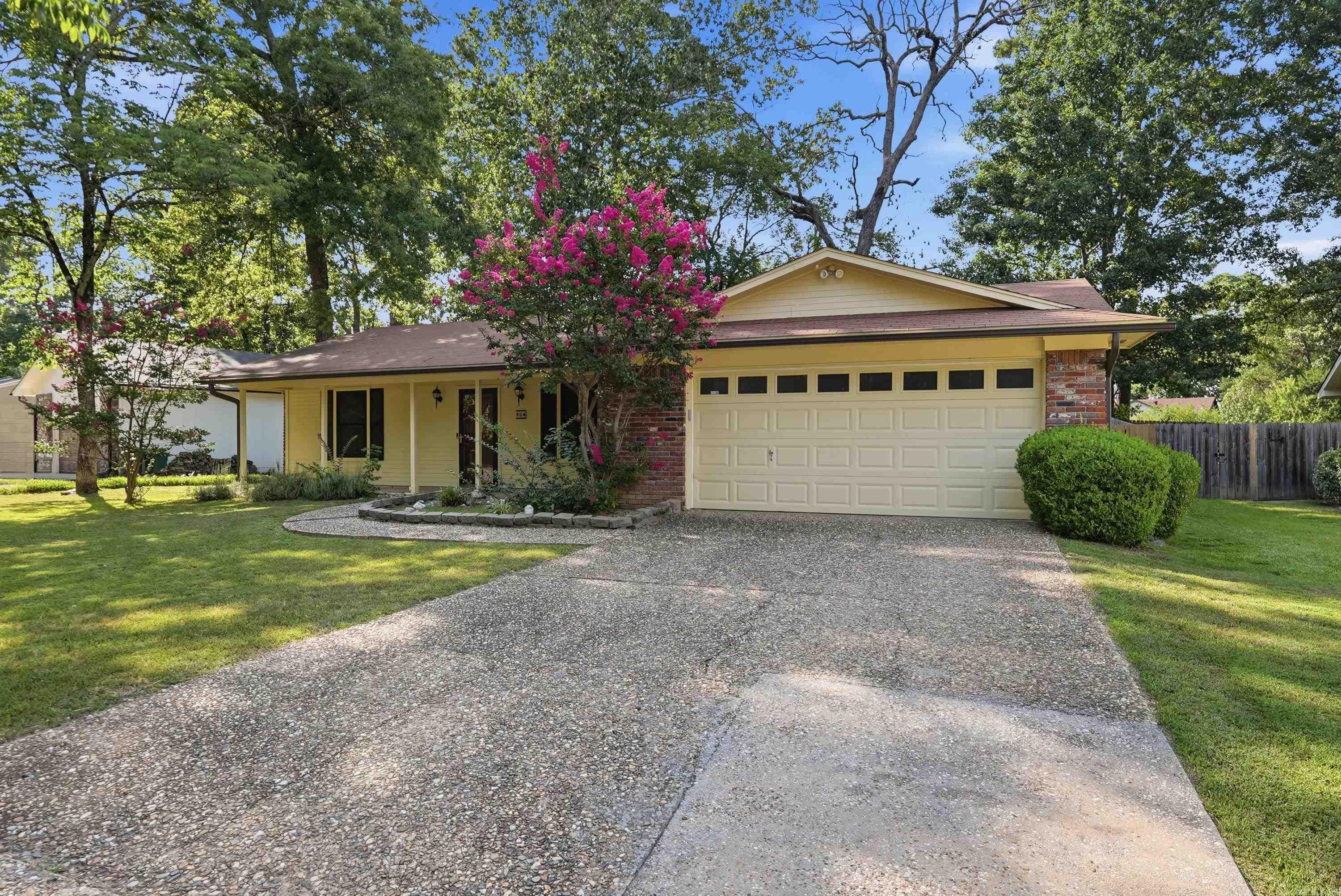 6 Orange Blossom Circle — photo