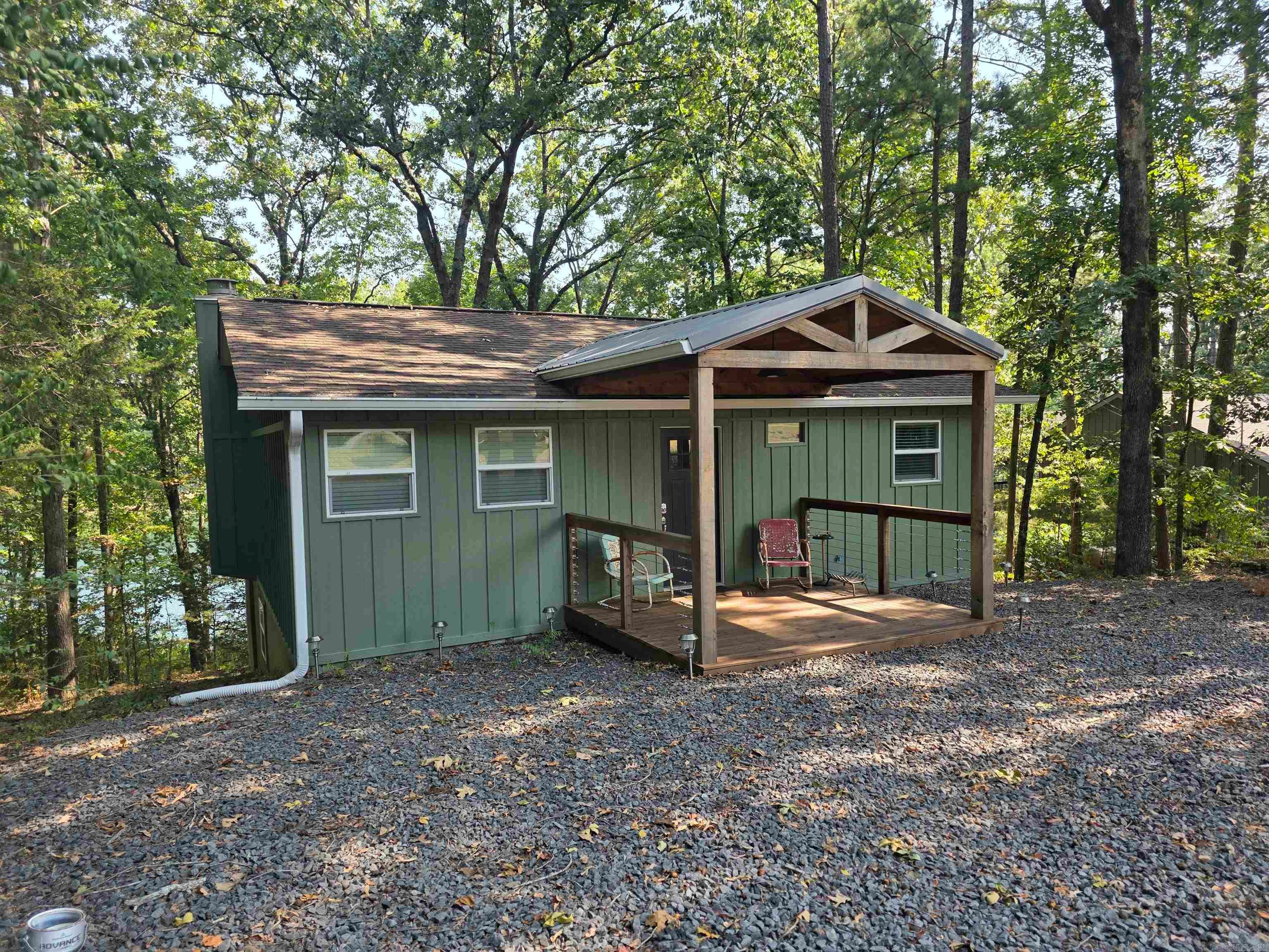 1000 Twin Cove Circle — photo