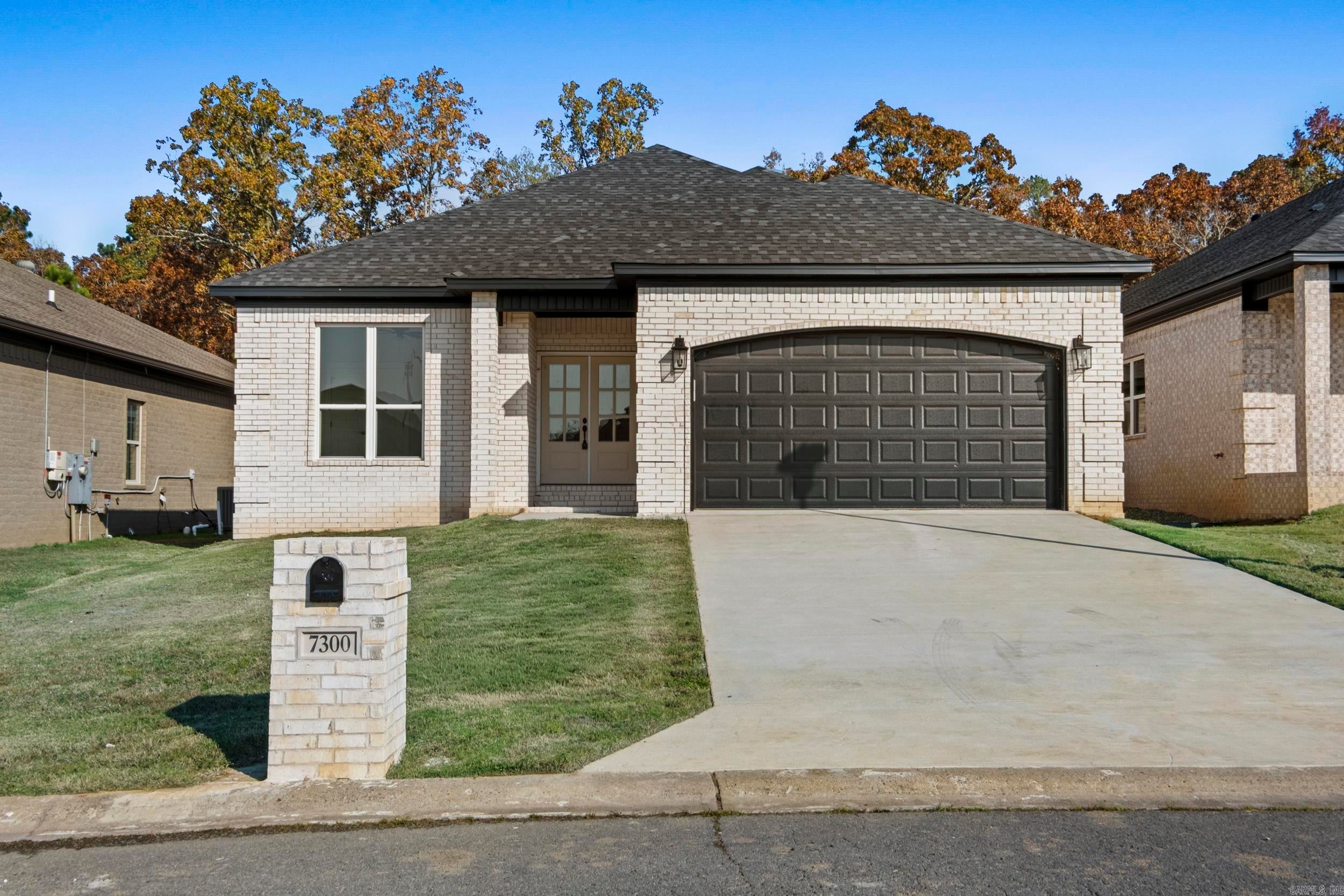 7300 Stonehenge Drive — photo