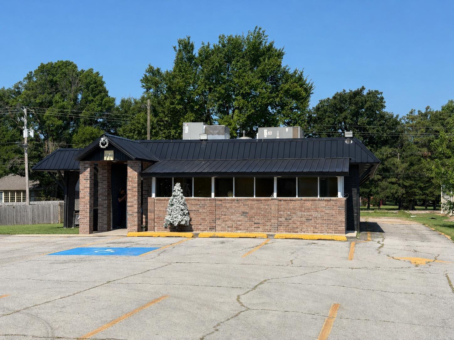 3215 Hwy 67 — photo
