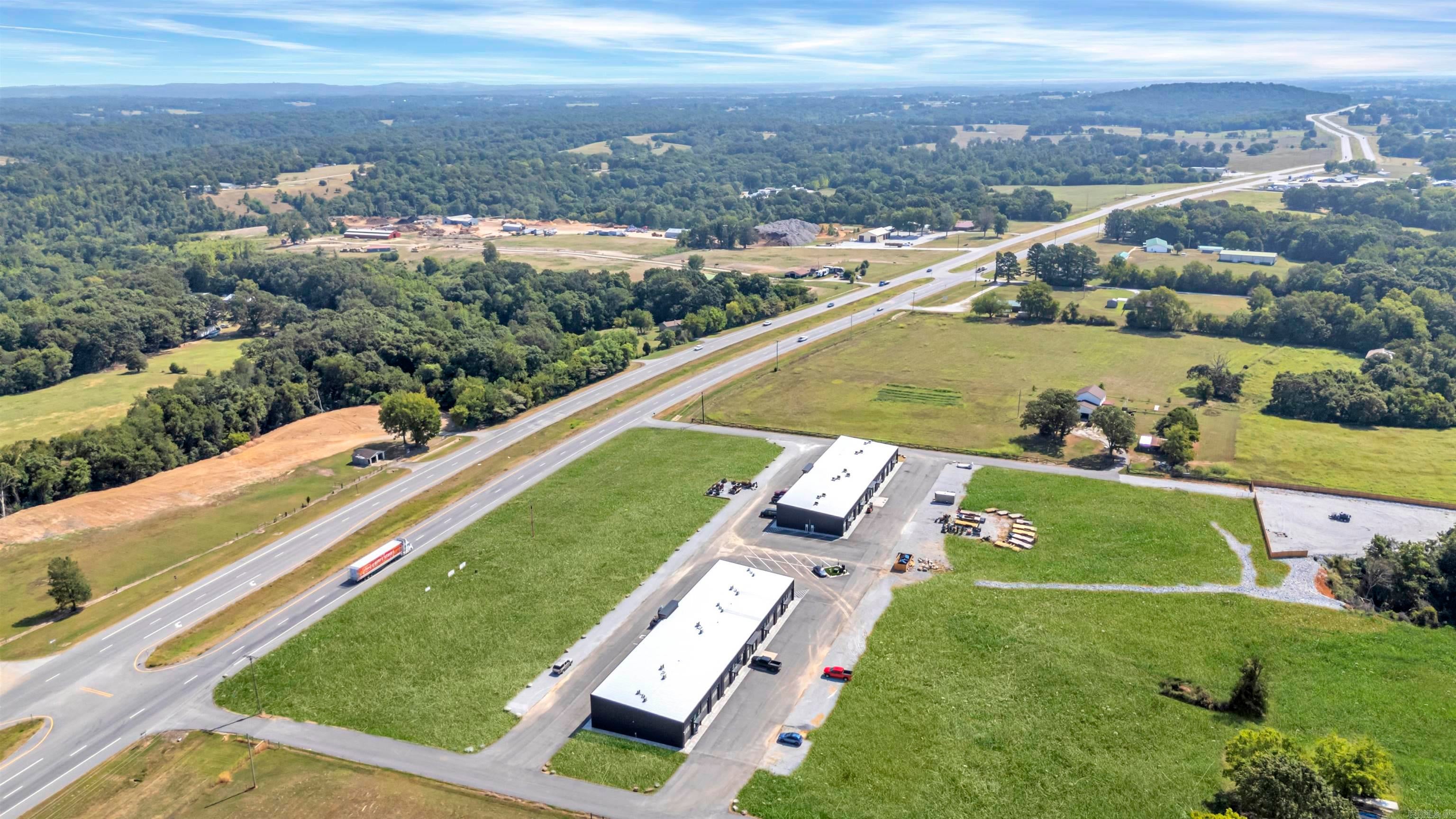 20321 and 20323 E Hwy 412 Highway — photo