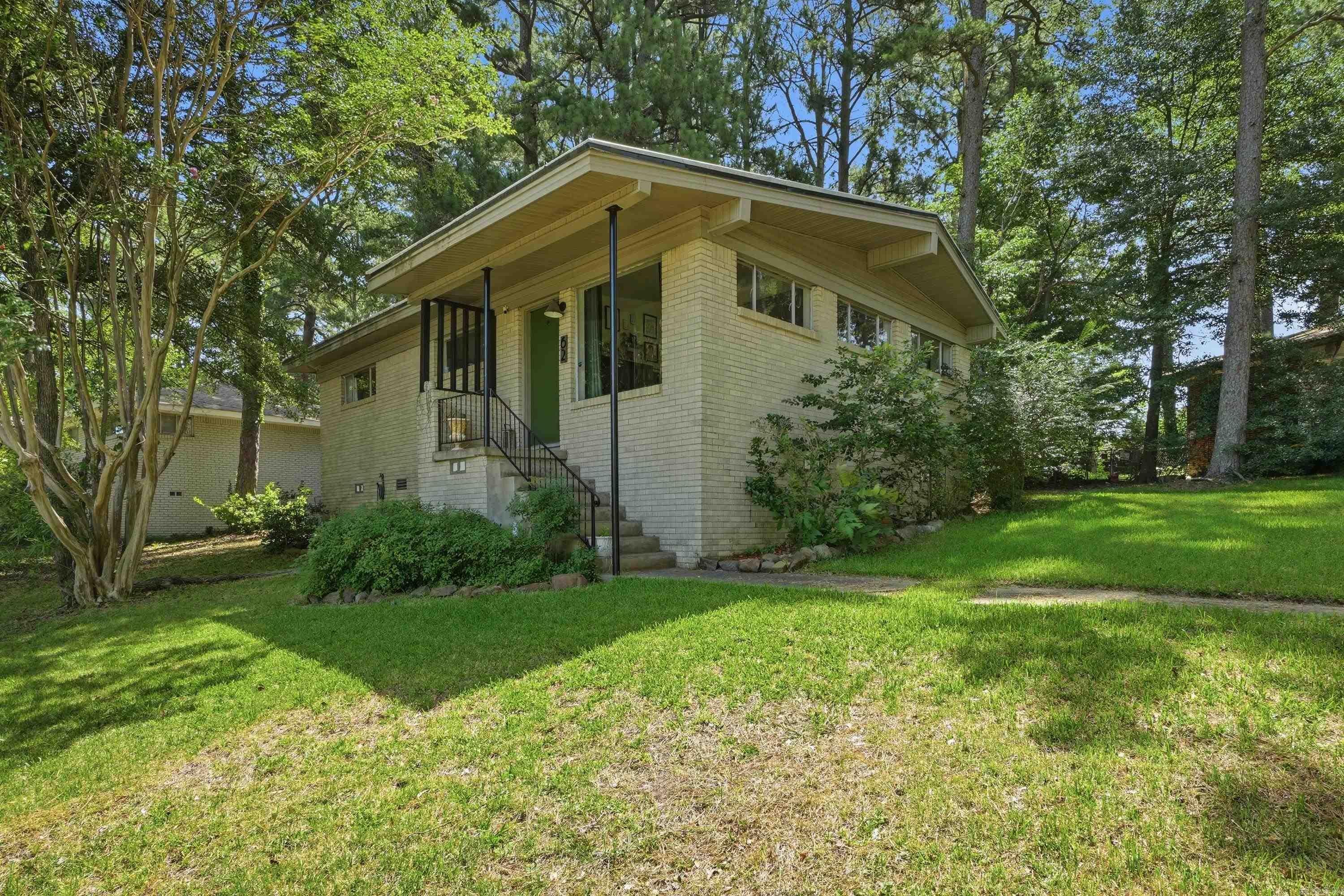 62 Glenmere Drive — photo