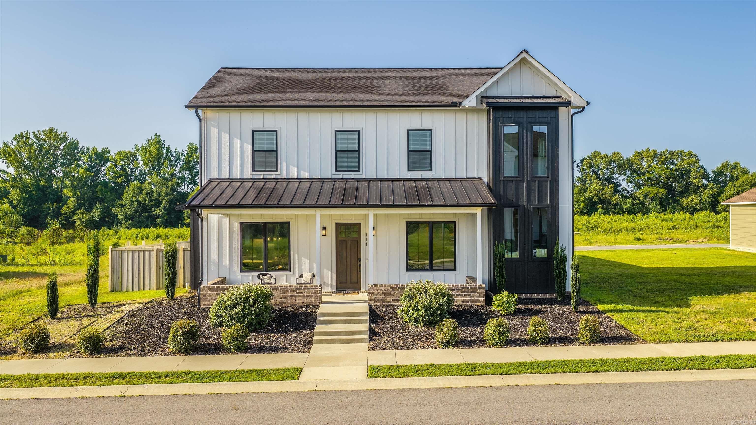 111 Legacy Way — photo