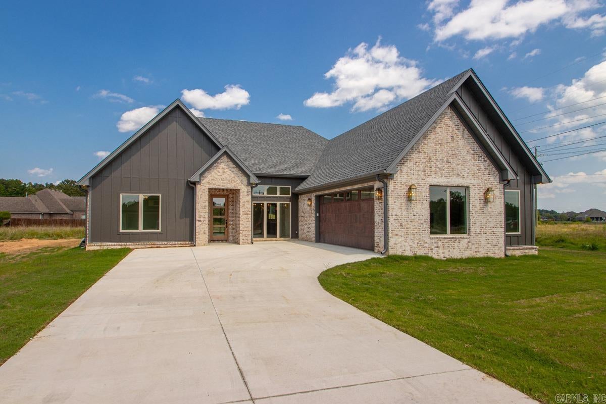 1003 Black Bass Cove — photo