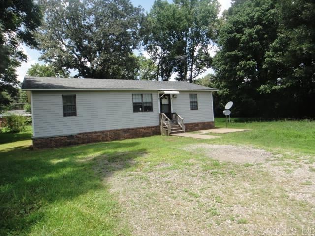 579 Hwy 367 N — photo