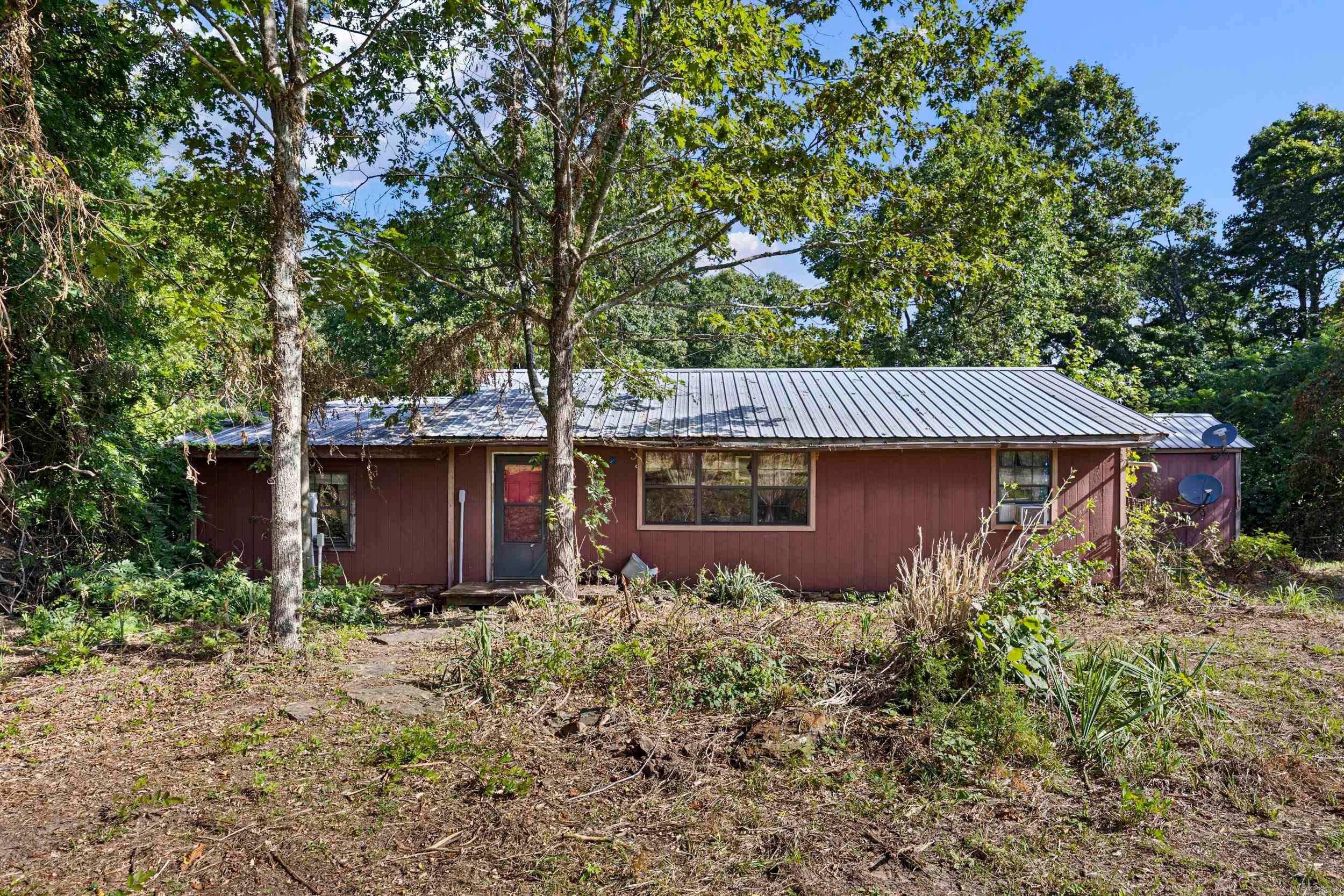 3828 Highway 123 — photo