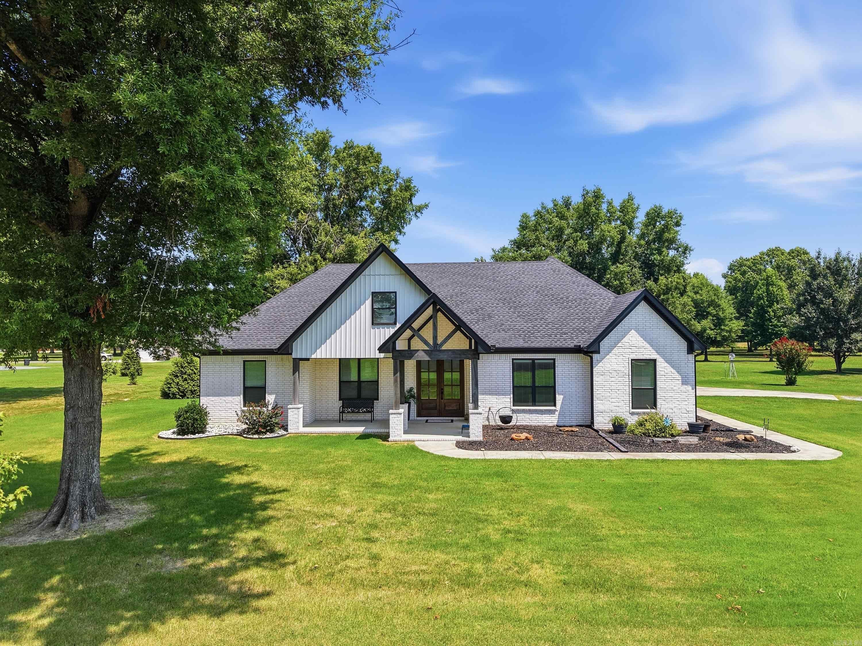29 Country Meadows Drive — photo