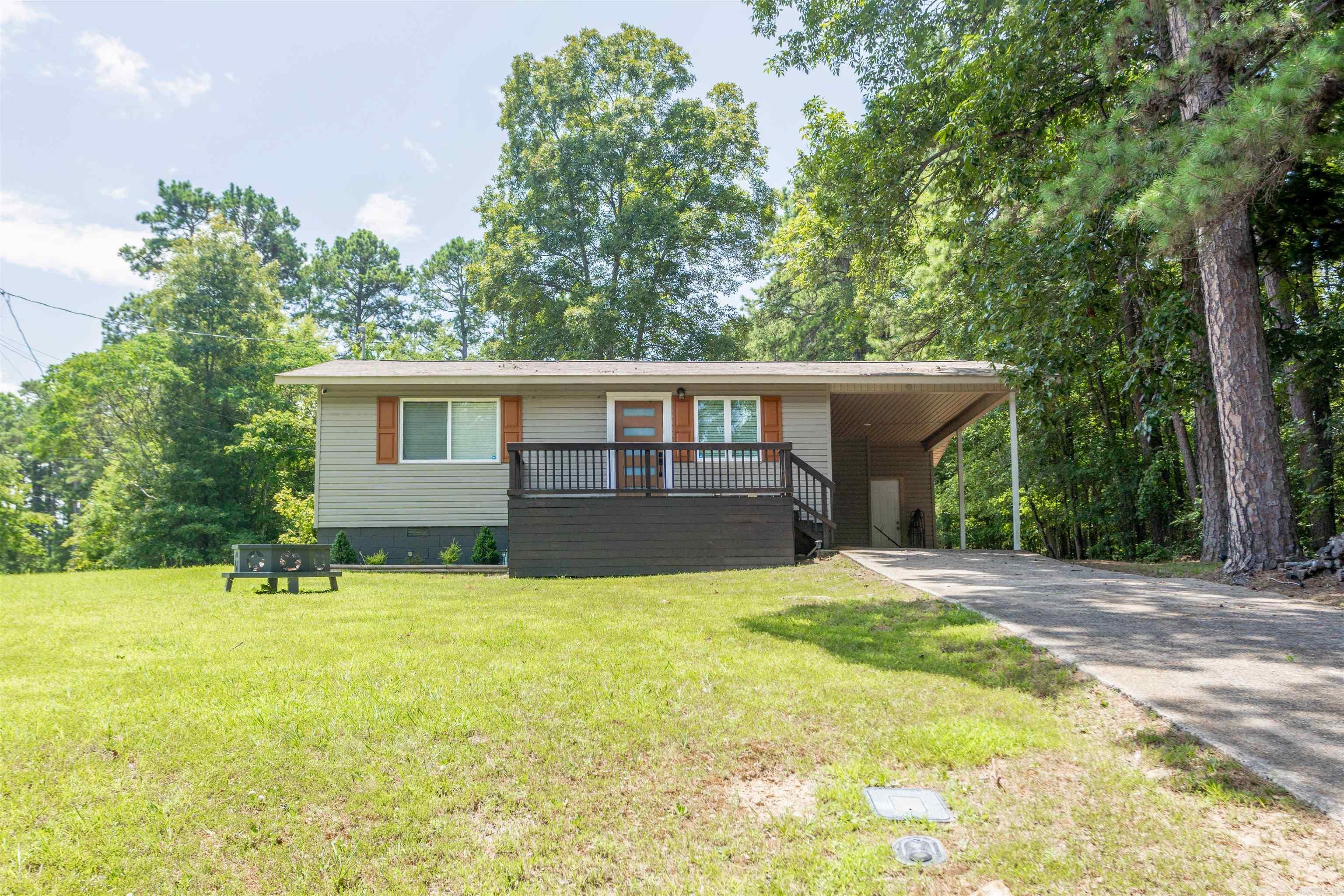 242 Lakeview Drive — photo