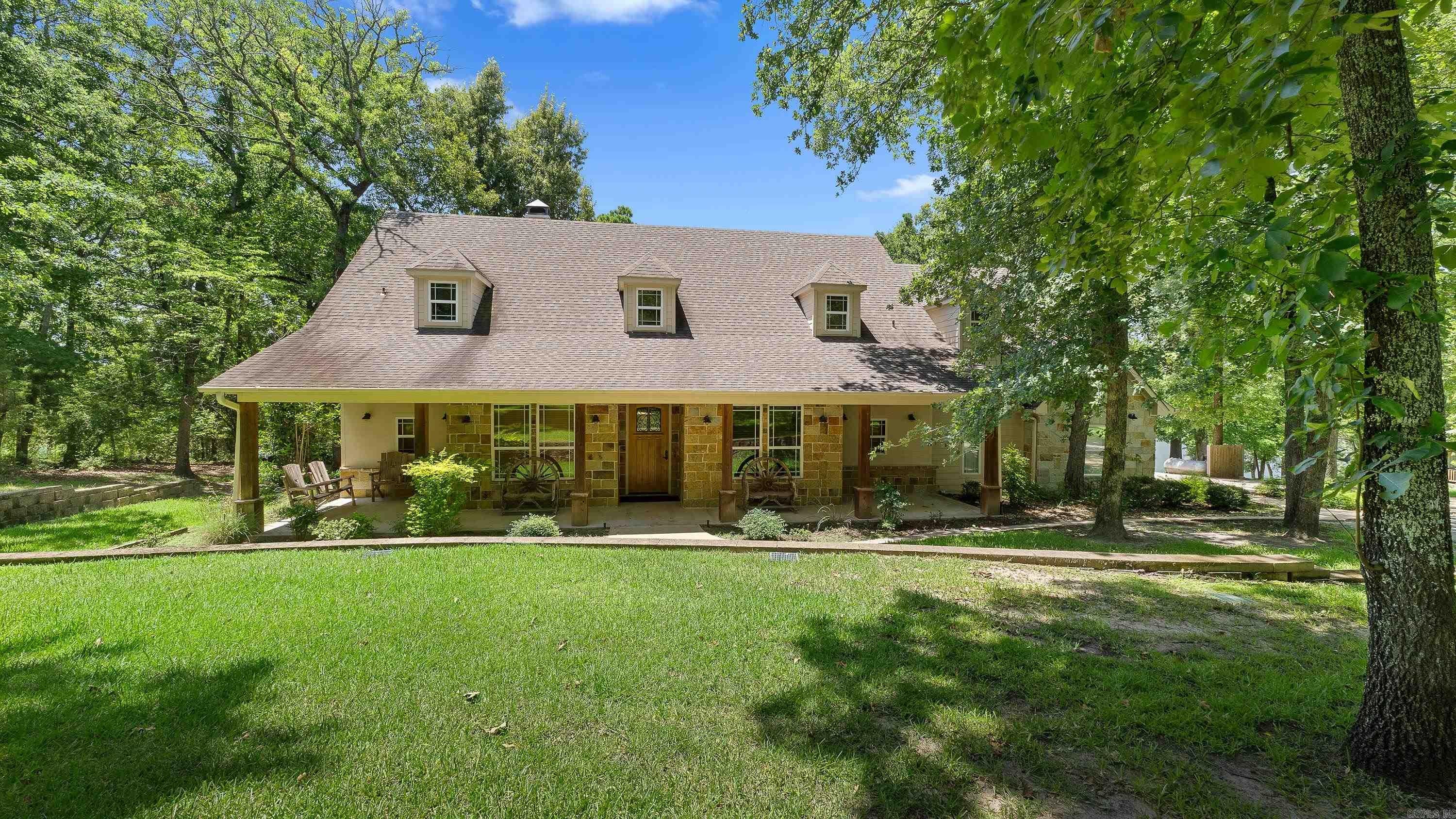 9152 Safari Bluff — photo