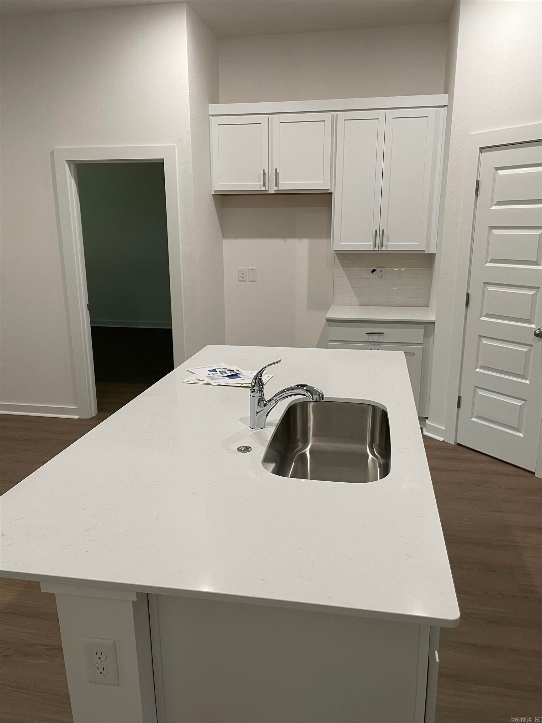 Home in Maumelle, AR 72113 — photo 3