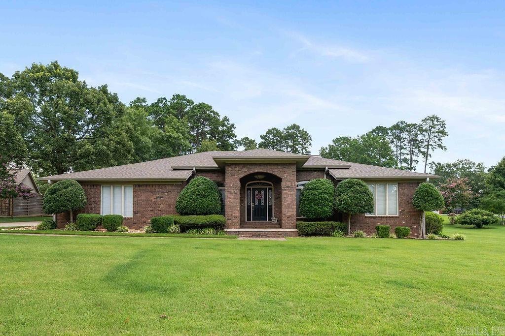 1010 Huntington Place — photo