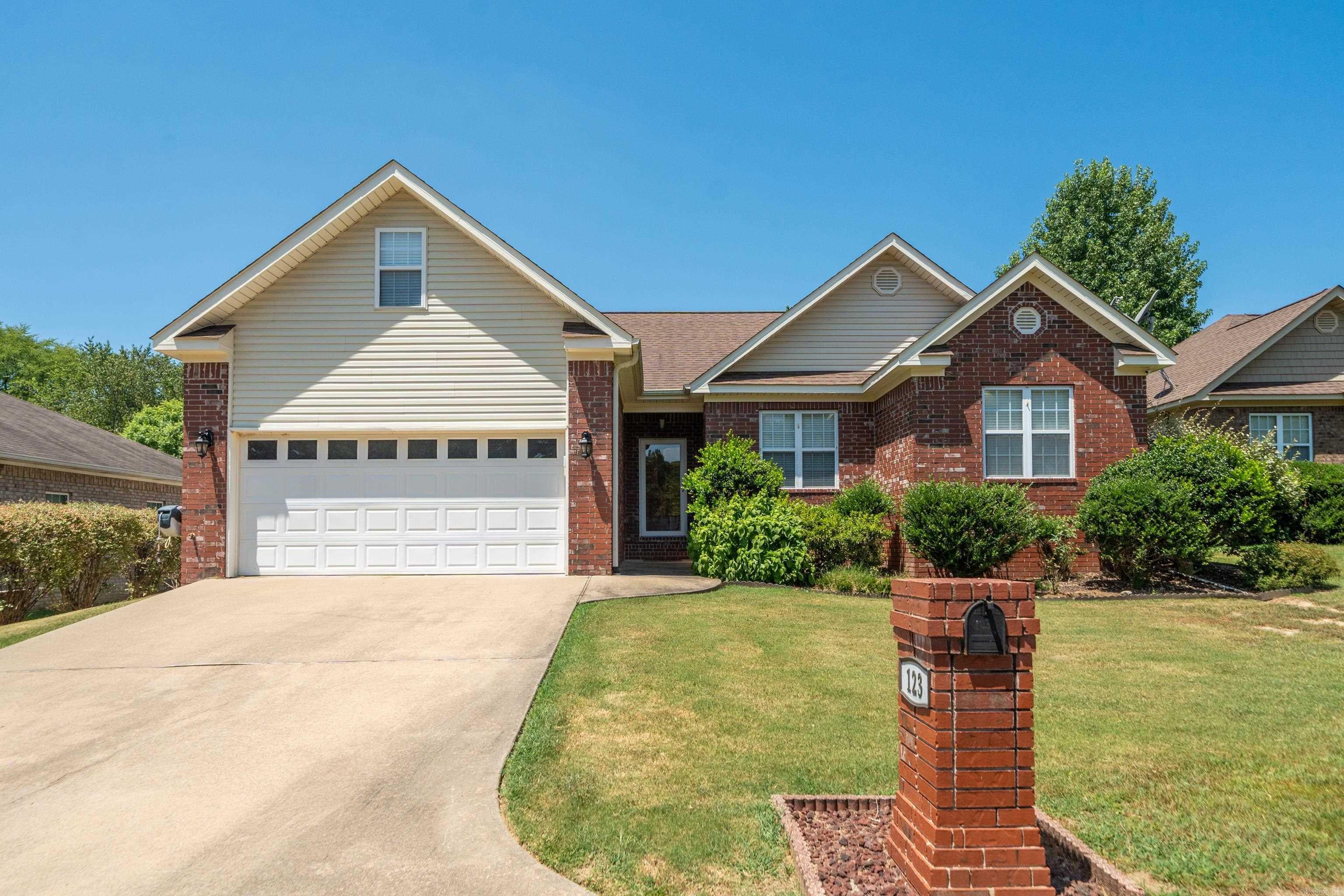 123 Leatherwood Loop — photo
