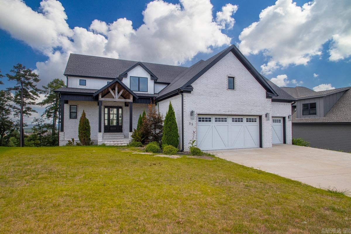 35 Haywood Court — photo