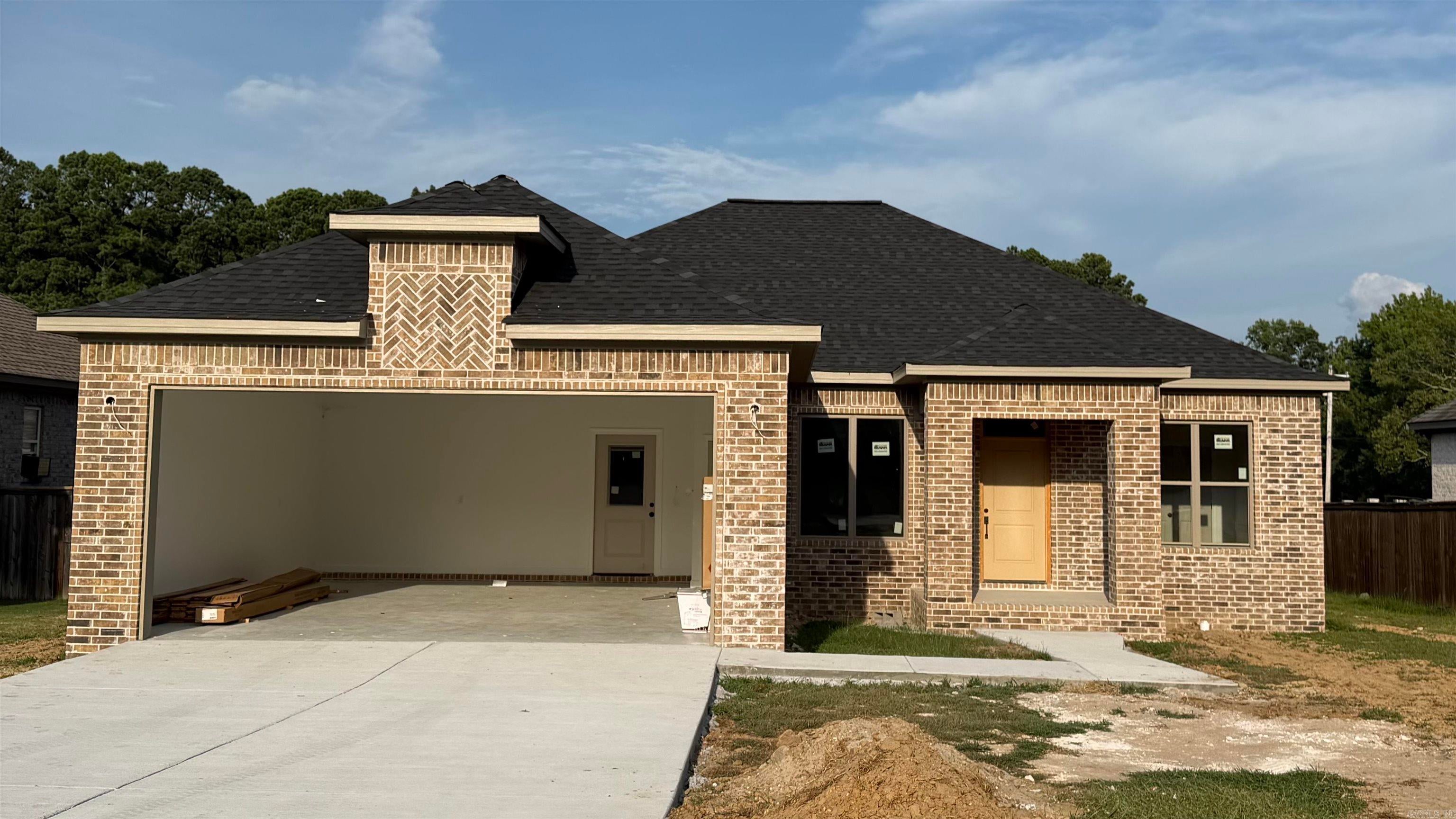 4 Sayde Lane — photo