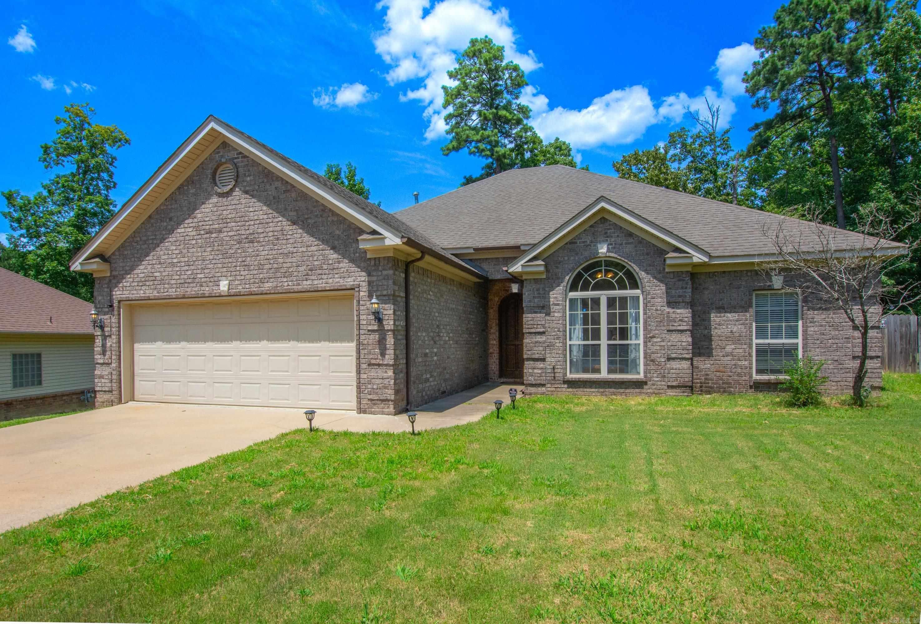 2746 Westbury Drive — photo