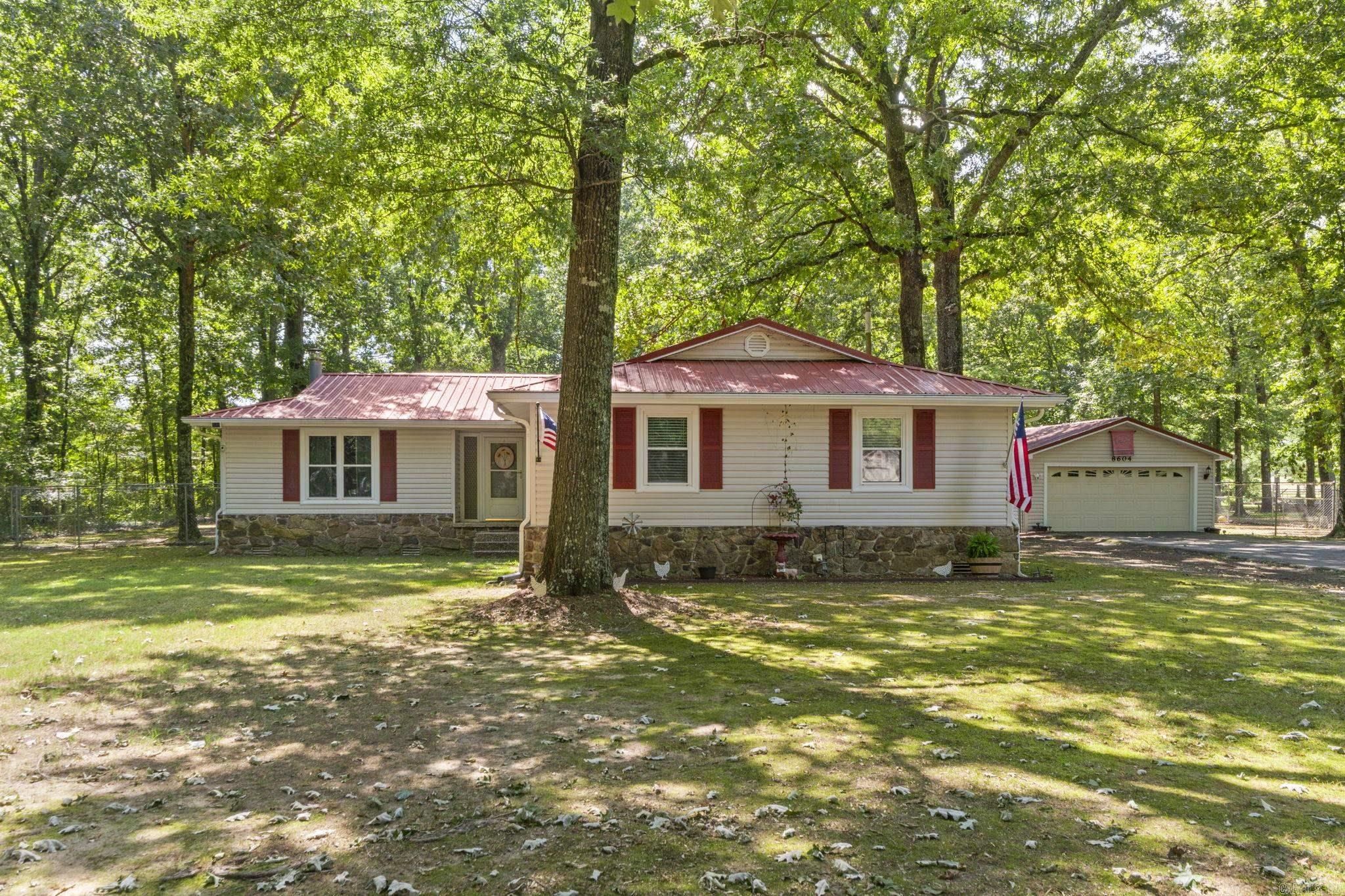 8604 Yellow Oak Drive — photo