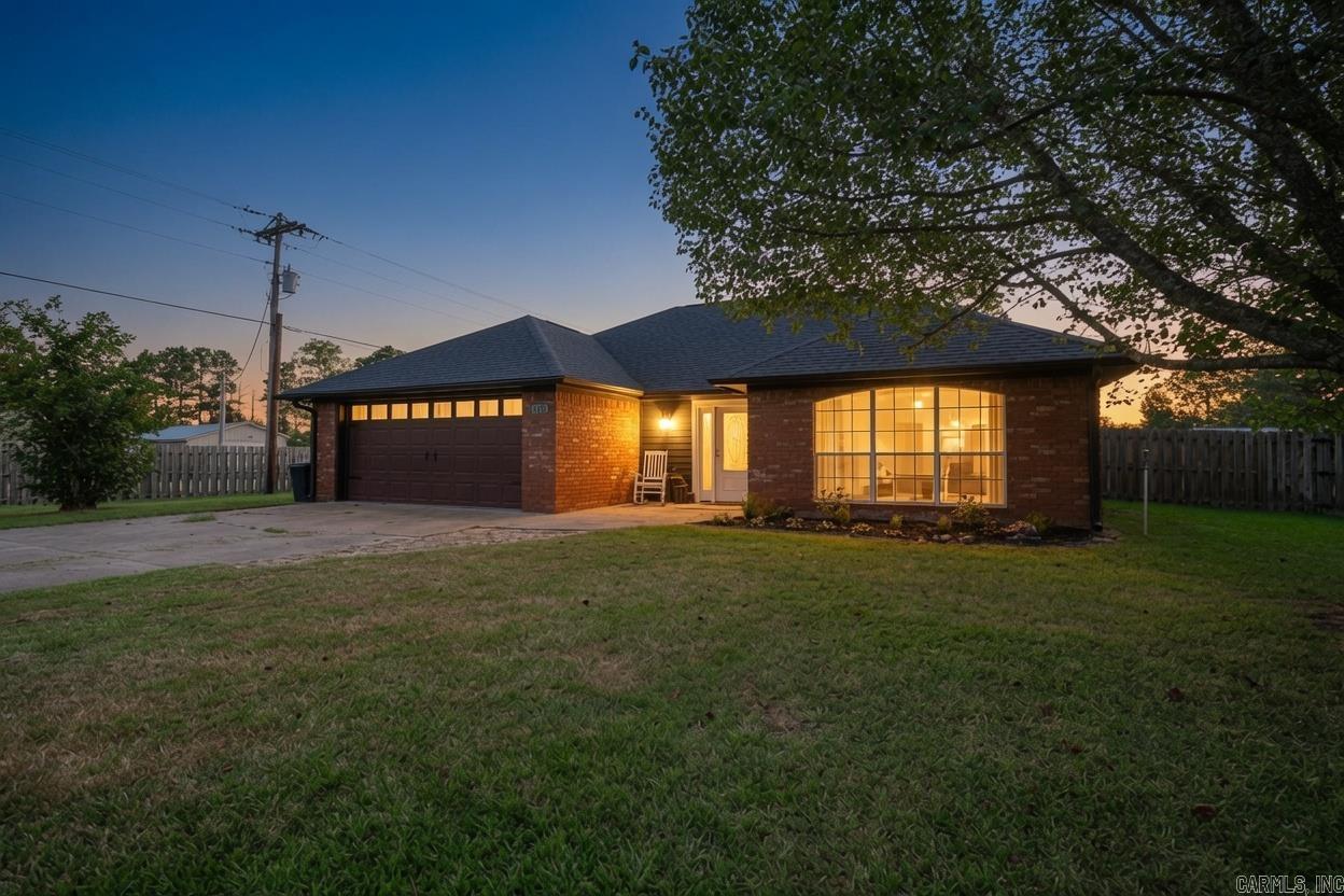 1700 Valley View Dr — photo