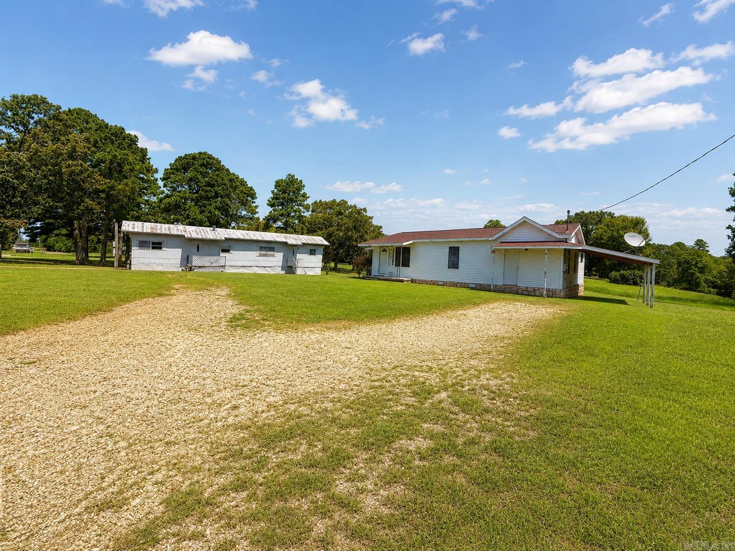 5432 Point View Road — photo