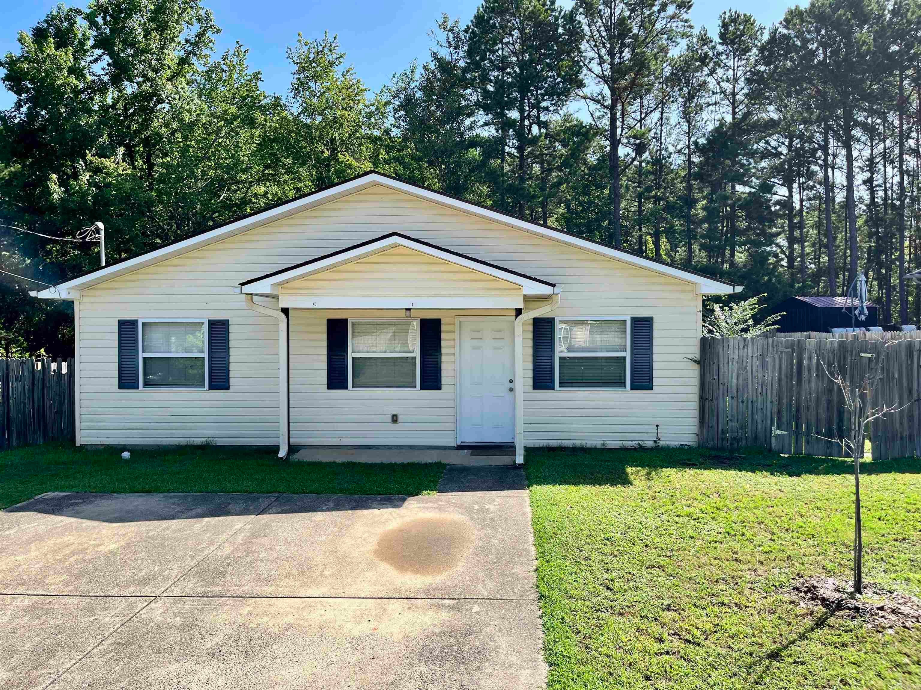 125 Lily Ruth Ct — photo