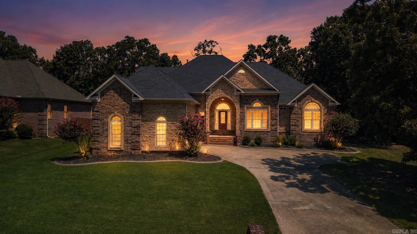 25 Hickory Bend Drive — photo