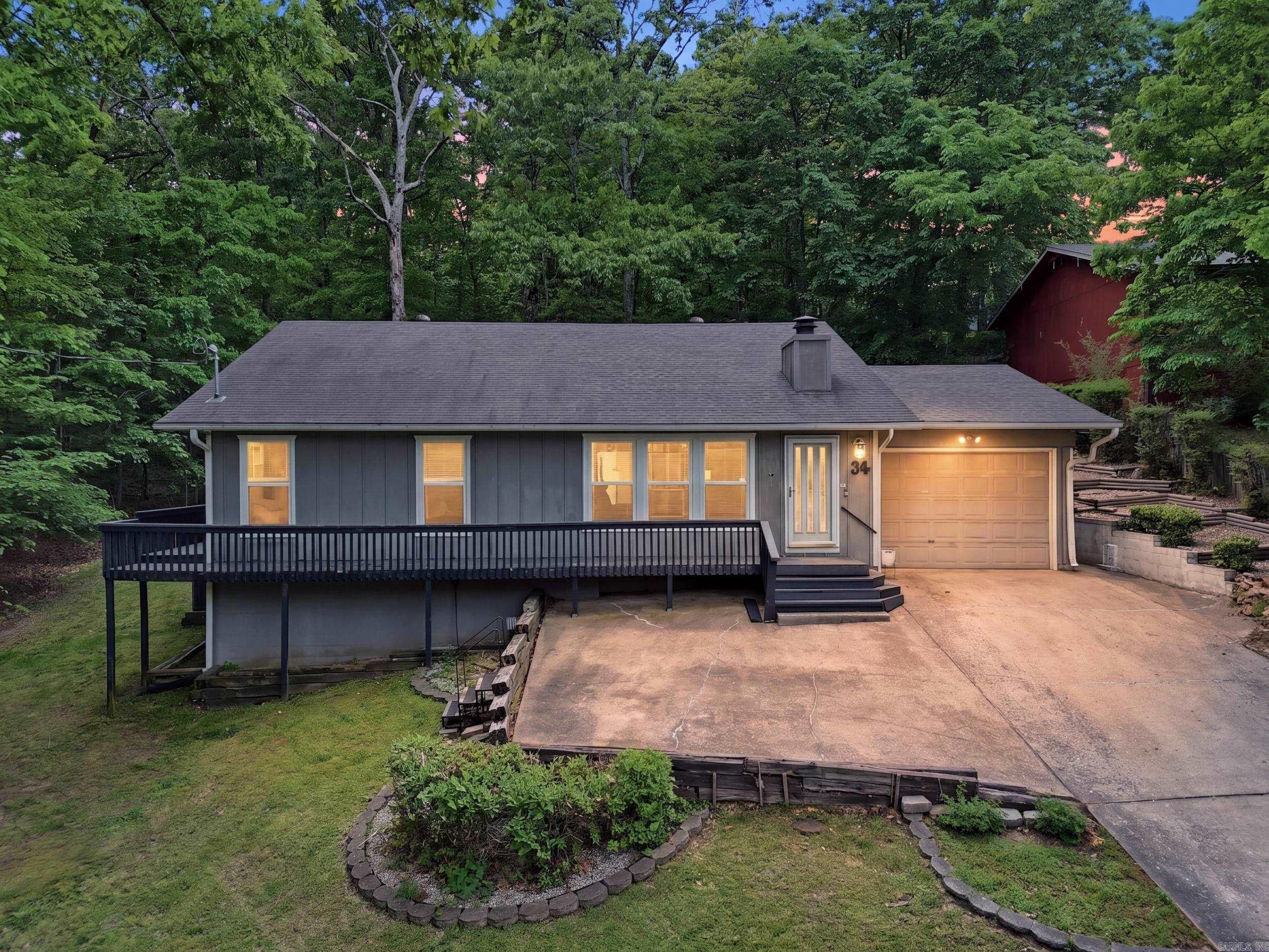 34 Wentworth Drive — photo