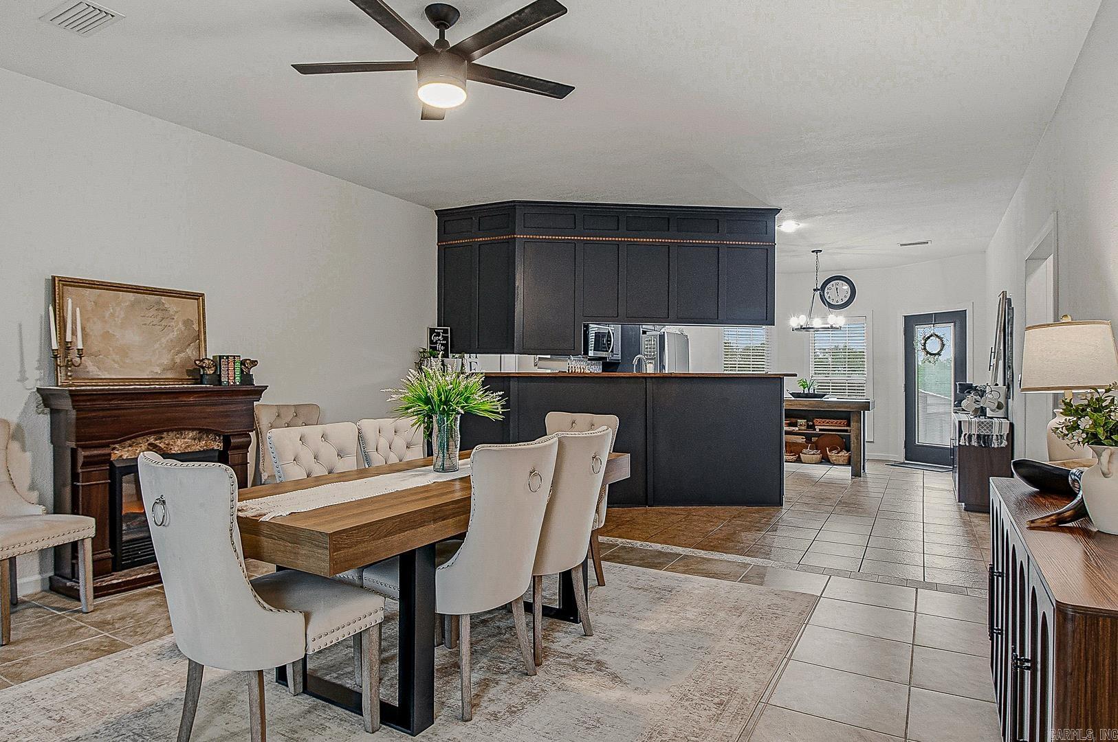 Home in Mountain View, AR 72560 — photo 2
