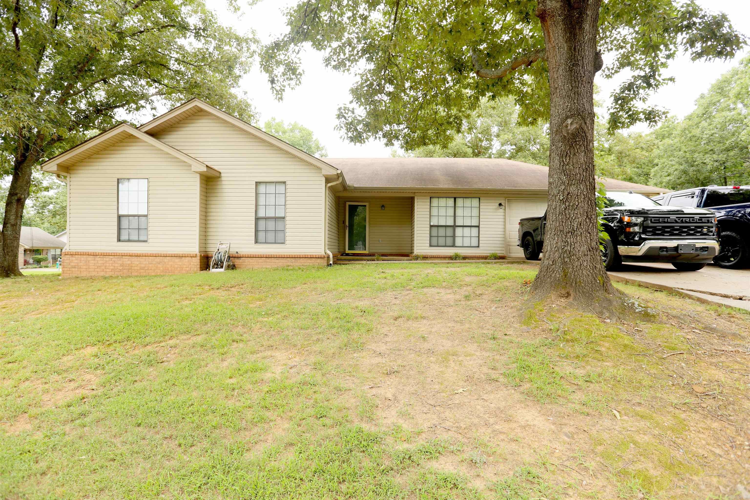 1 Deer Creek Cove — photo