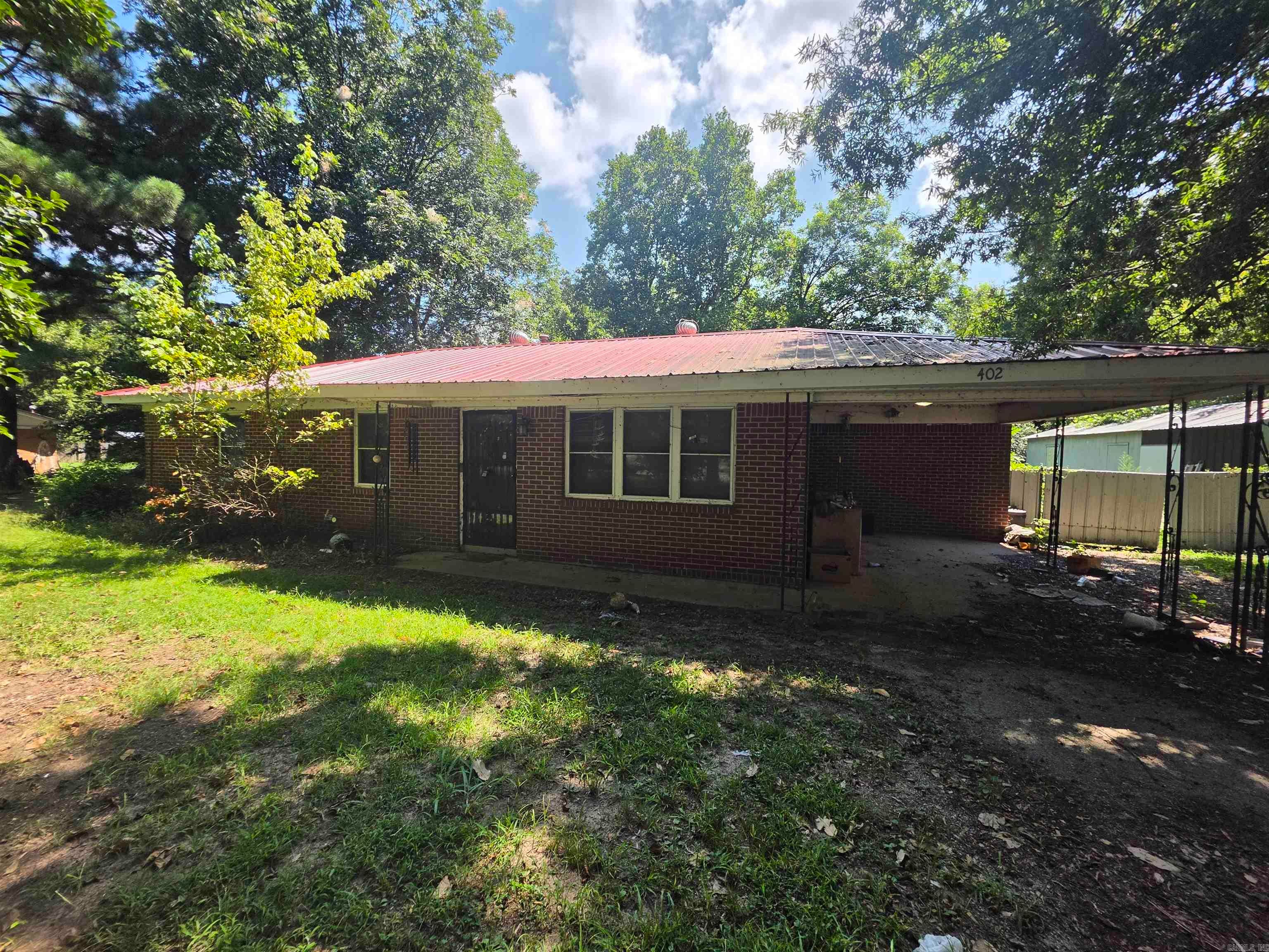 402 Highway 224 E — photo
