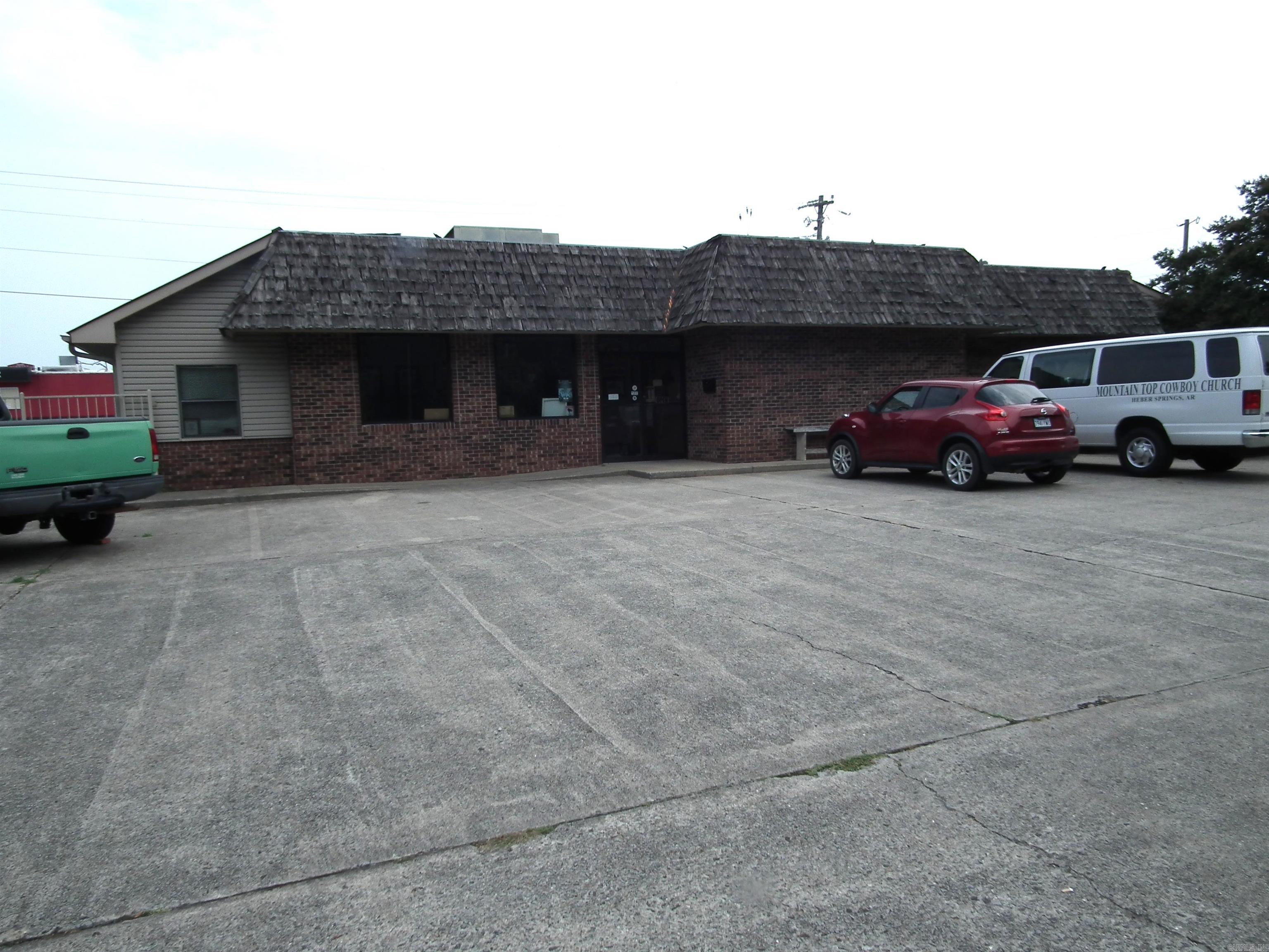 1101 Hwy 25 B North — photo