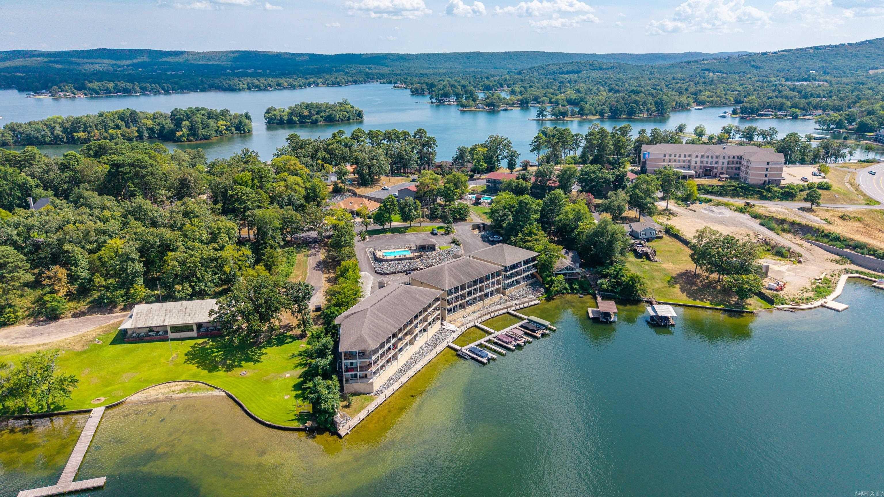 117 Lookout Point C-6 — photo