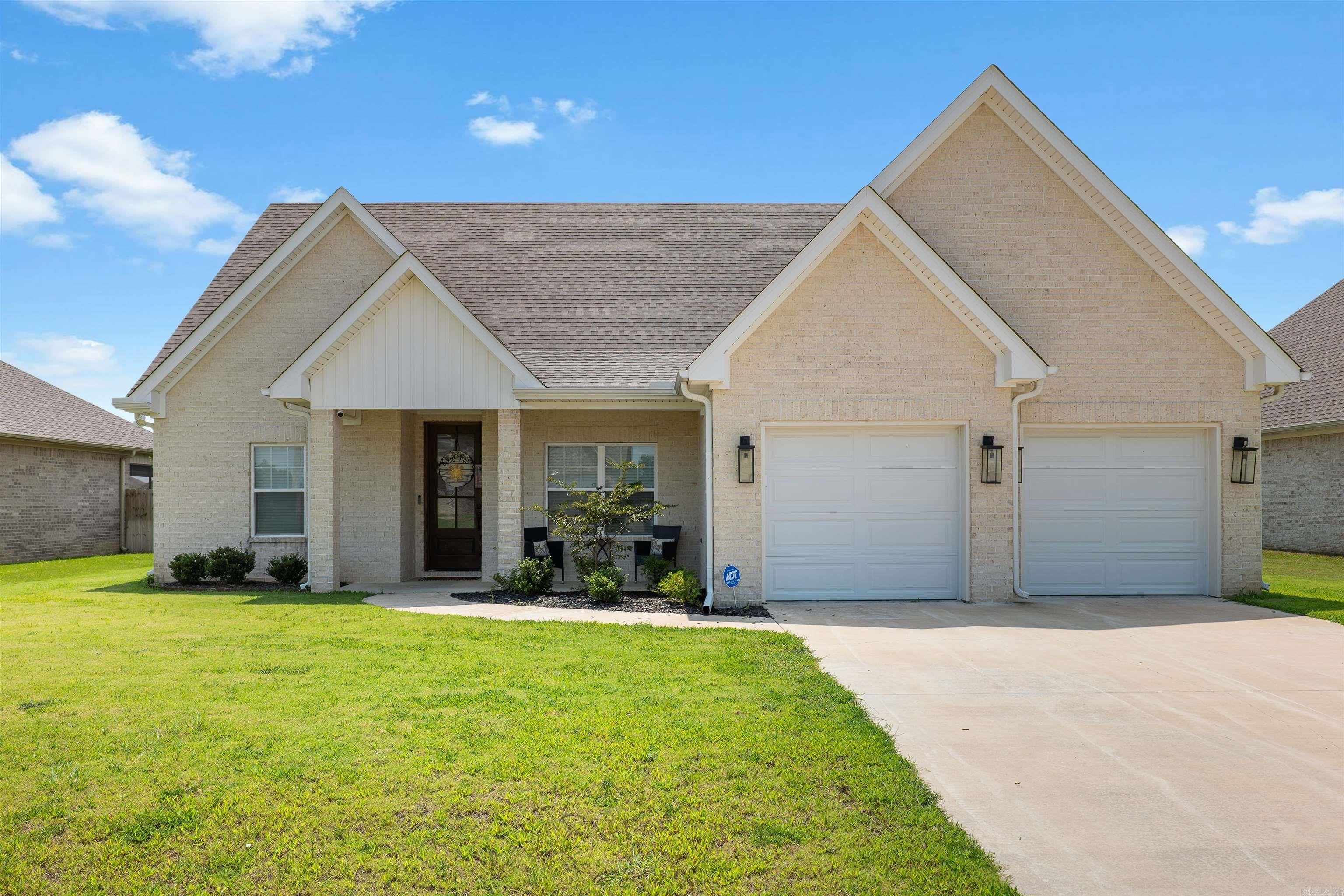 116 Hidden Creek Drive — photo