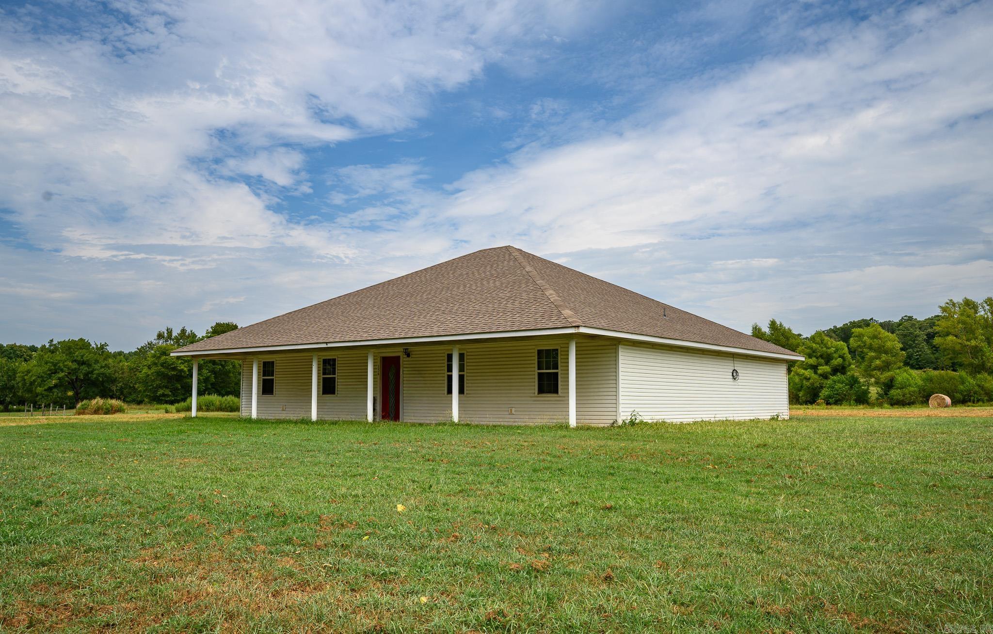 156 Frontier Ln. — photo