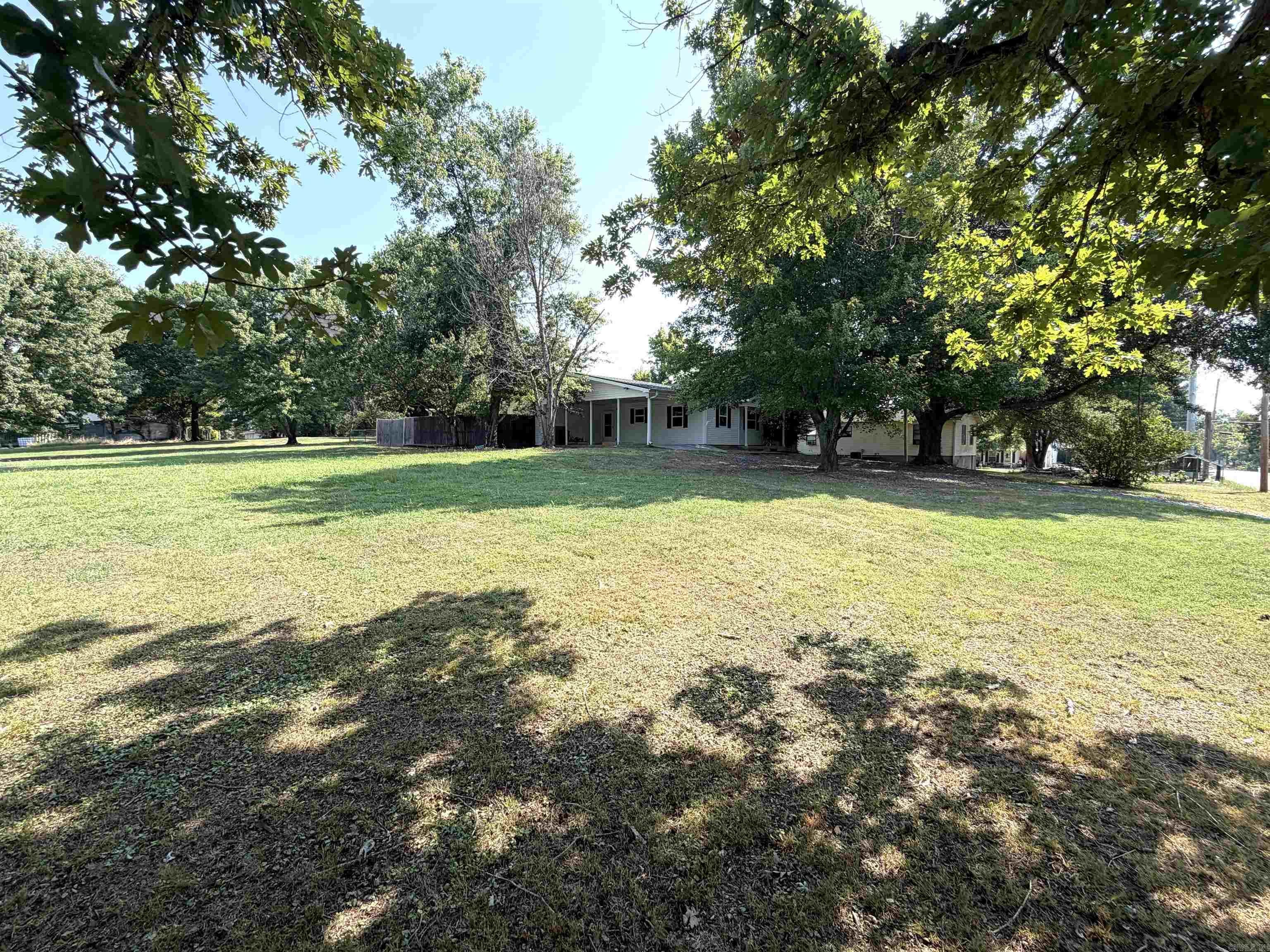 404 Deridder Avenue — photo