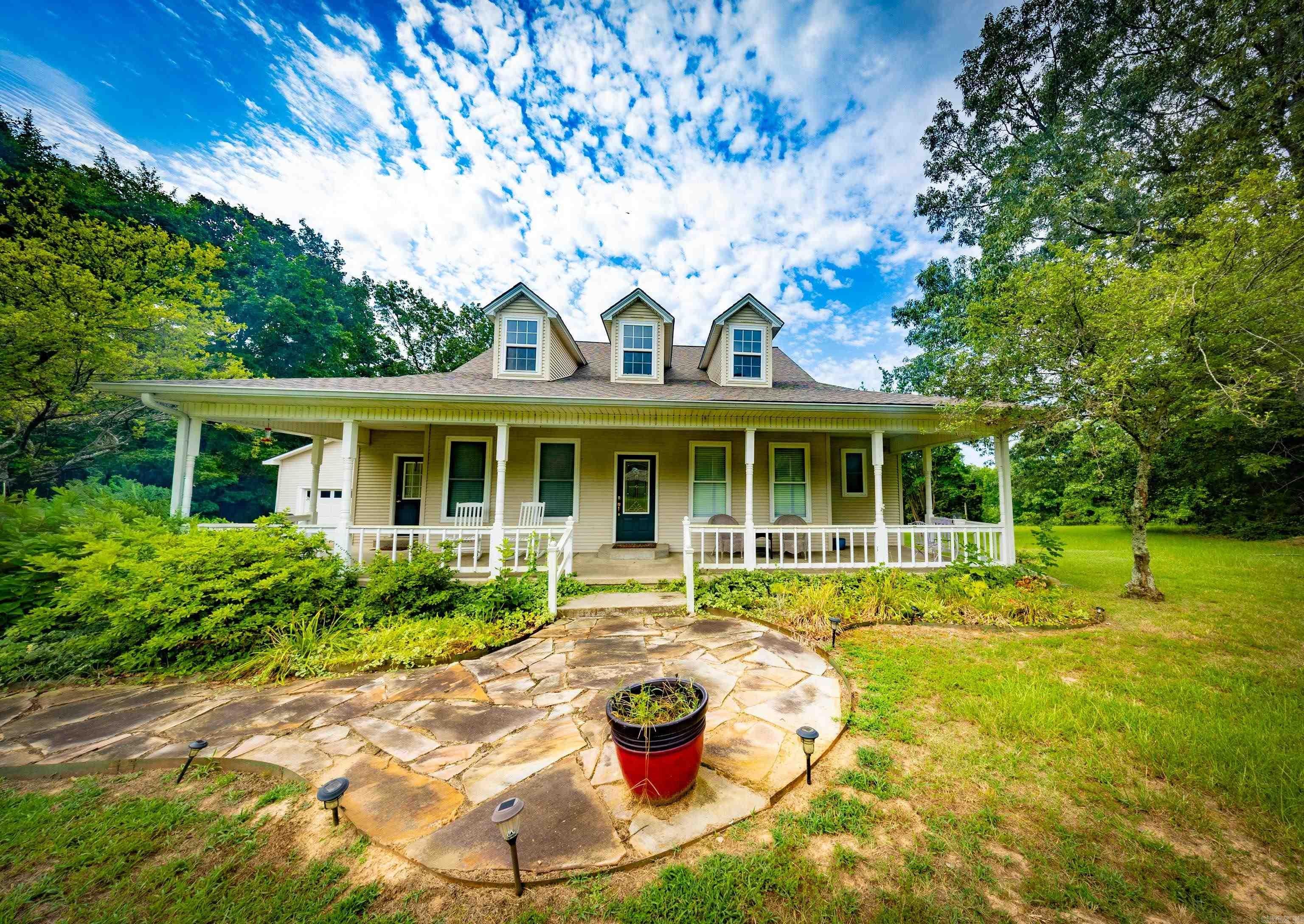 19600 John Zulpo Road, Roland AR 72135