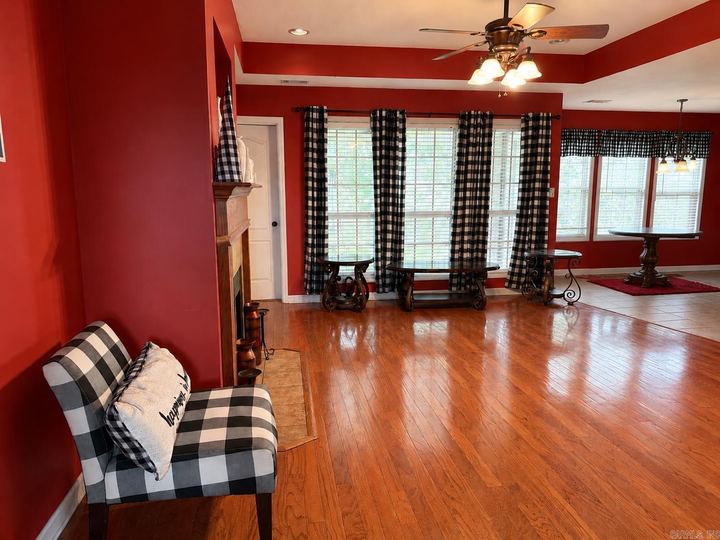 944 Neil Sain Loop, Marion, AR 72364 — photo 2