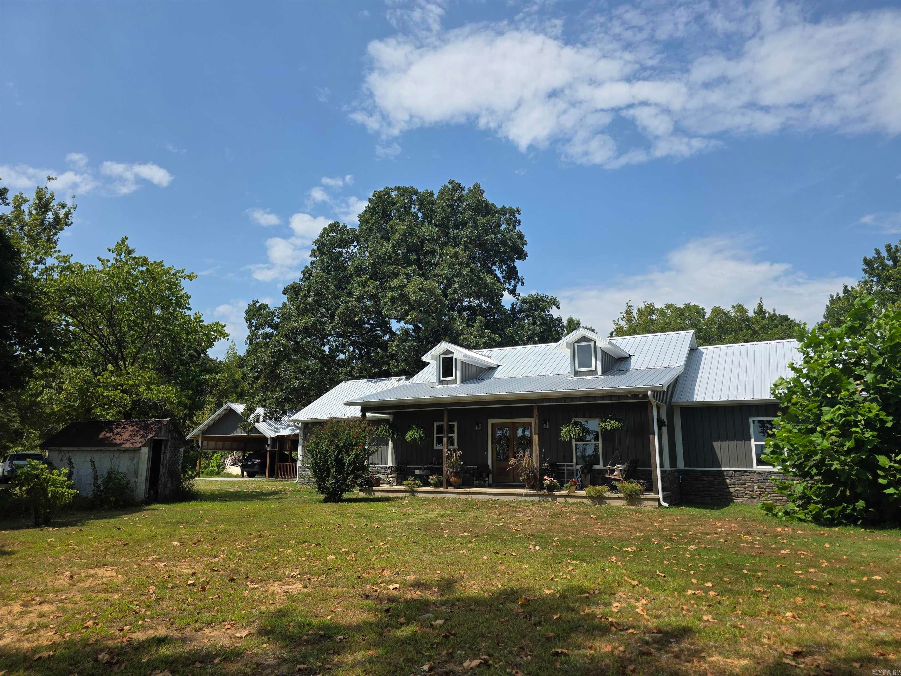 122 Beckett Mtn — photo