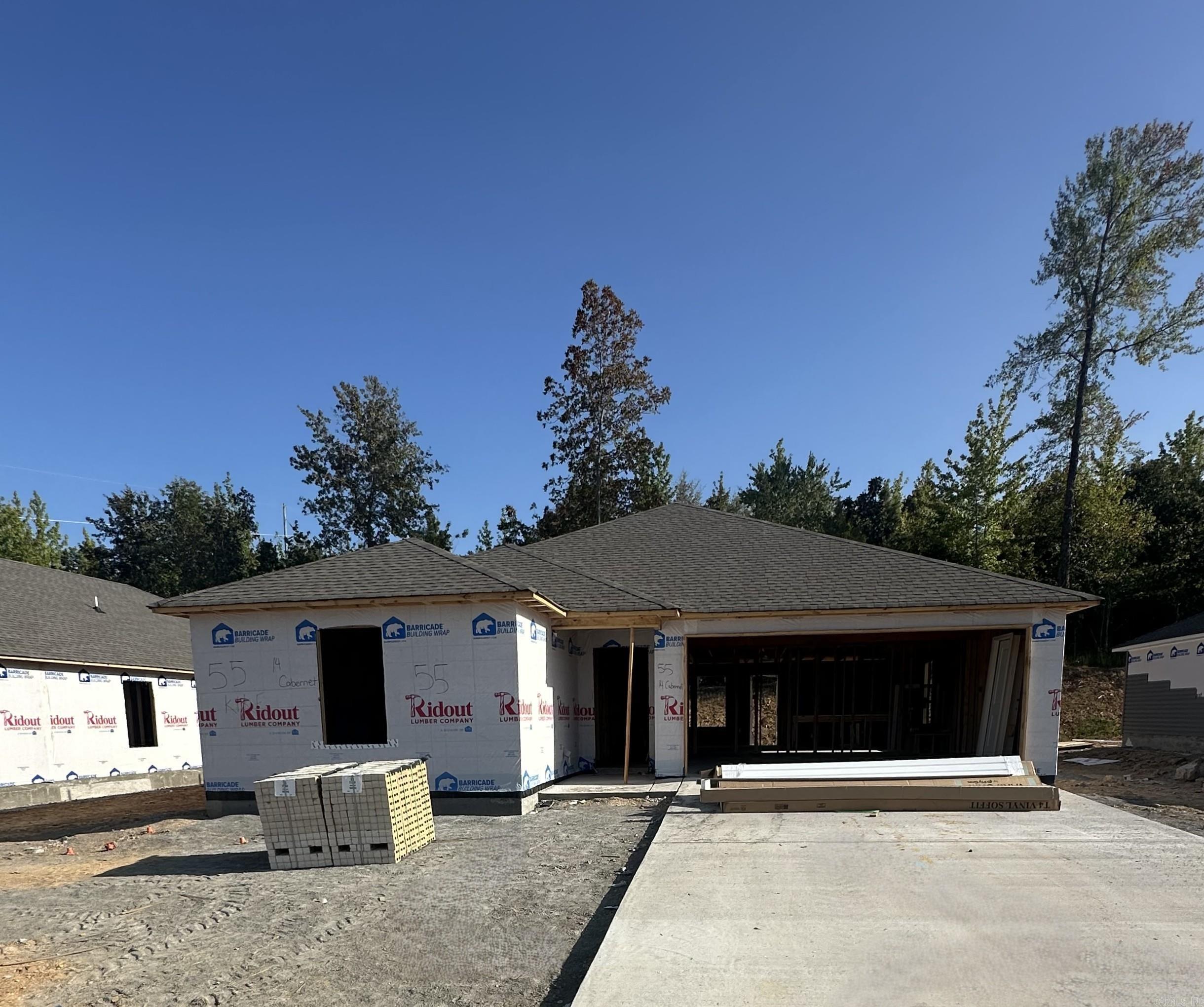 14 Cabernet Way — photo