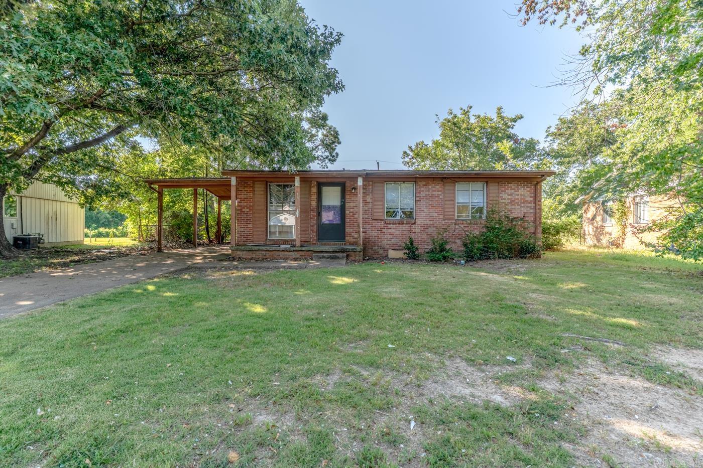 1812 Fairlane Ave — photo