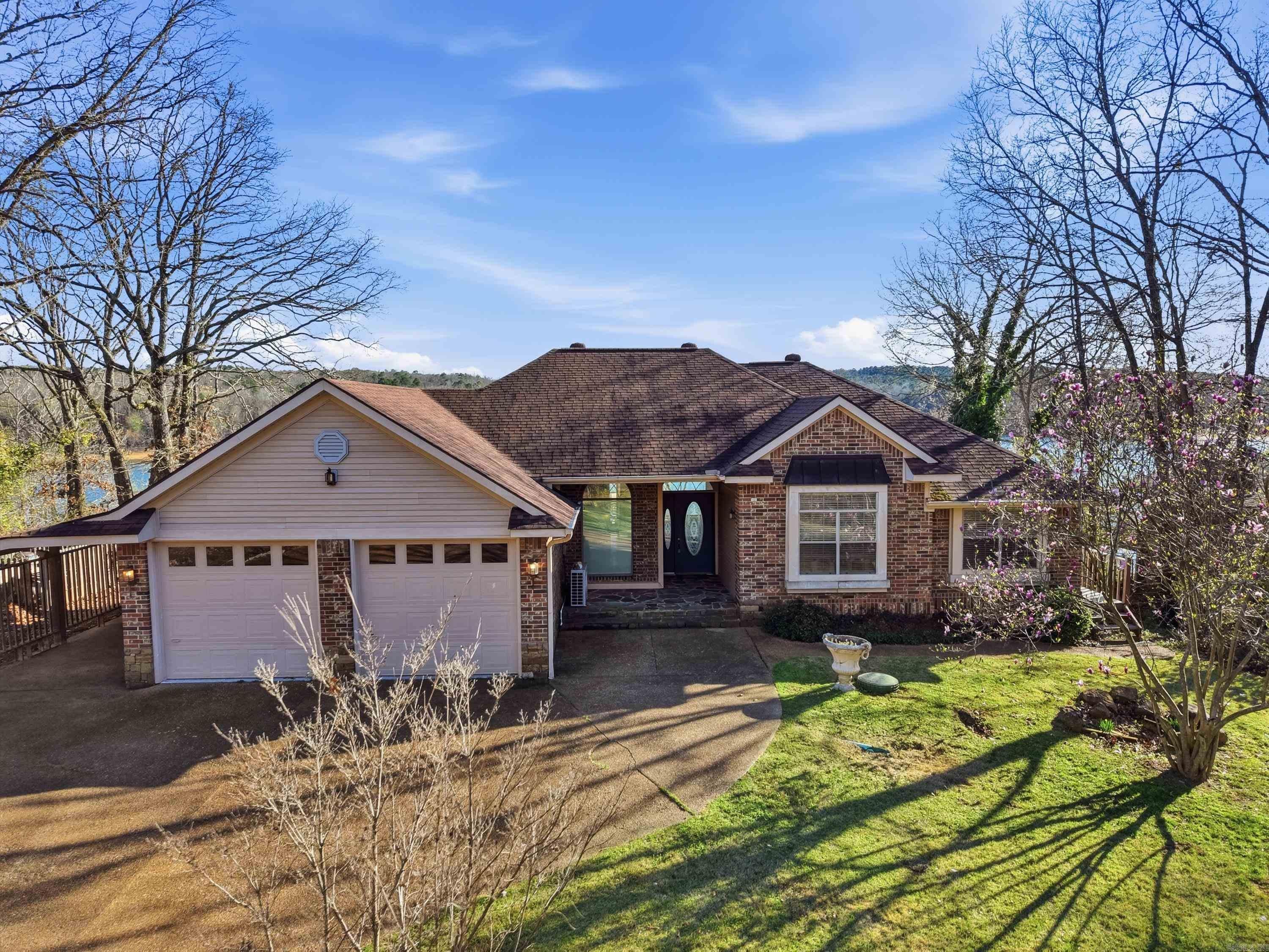 844 Davidson Circle — photo